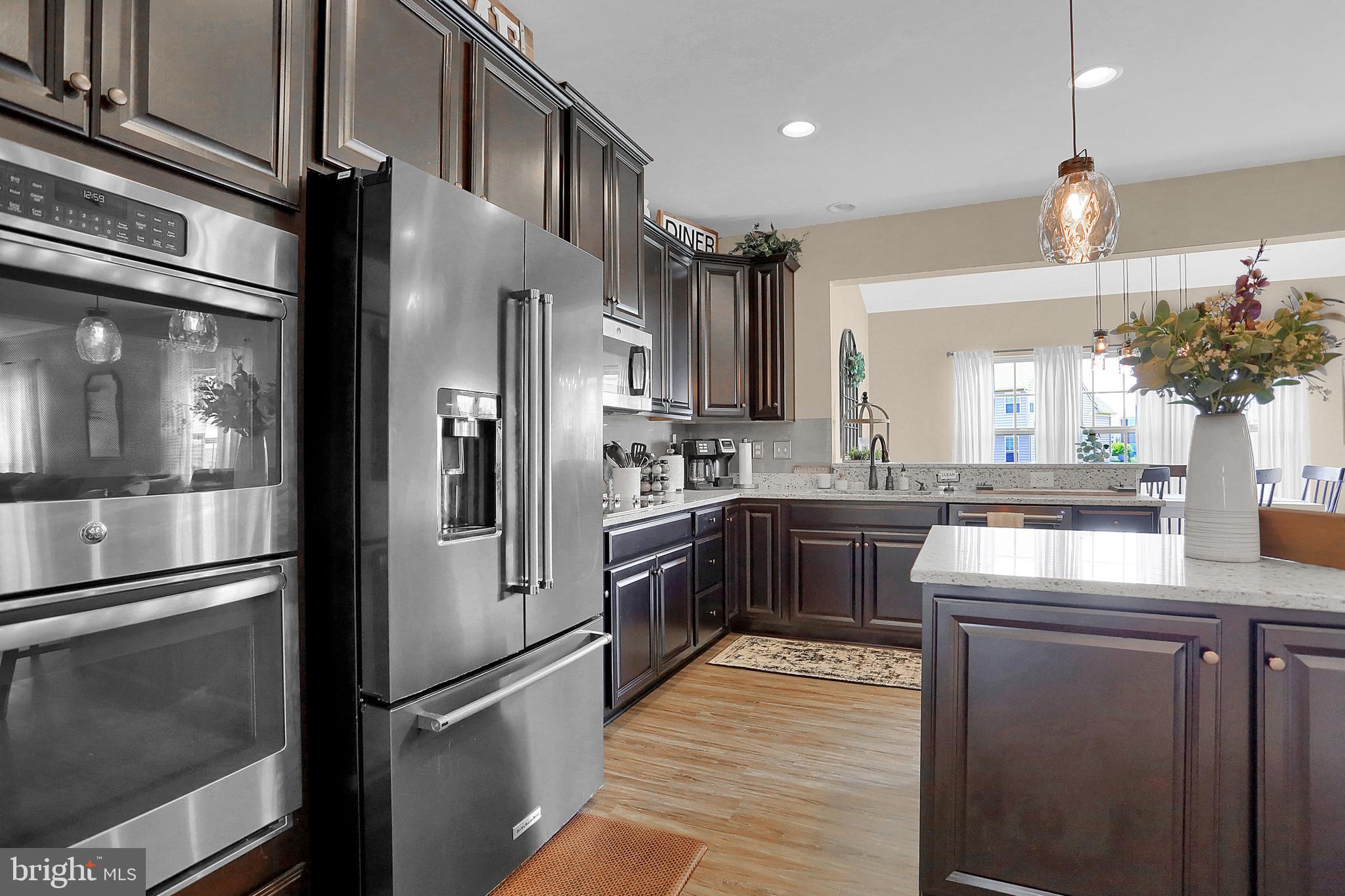 WEST FIELDS - Residential