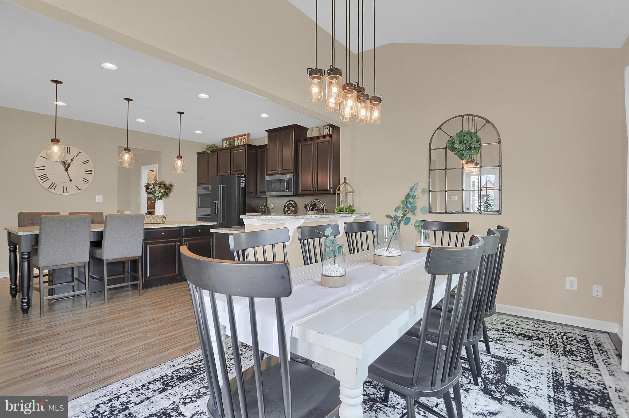 WEST FIELDS - Residential