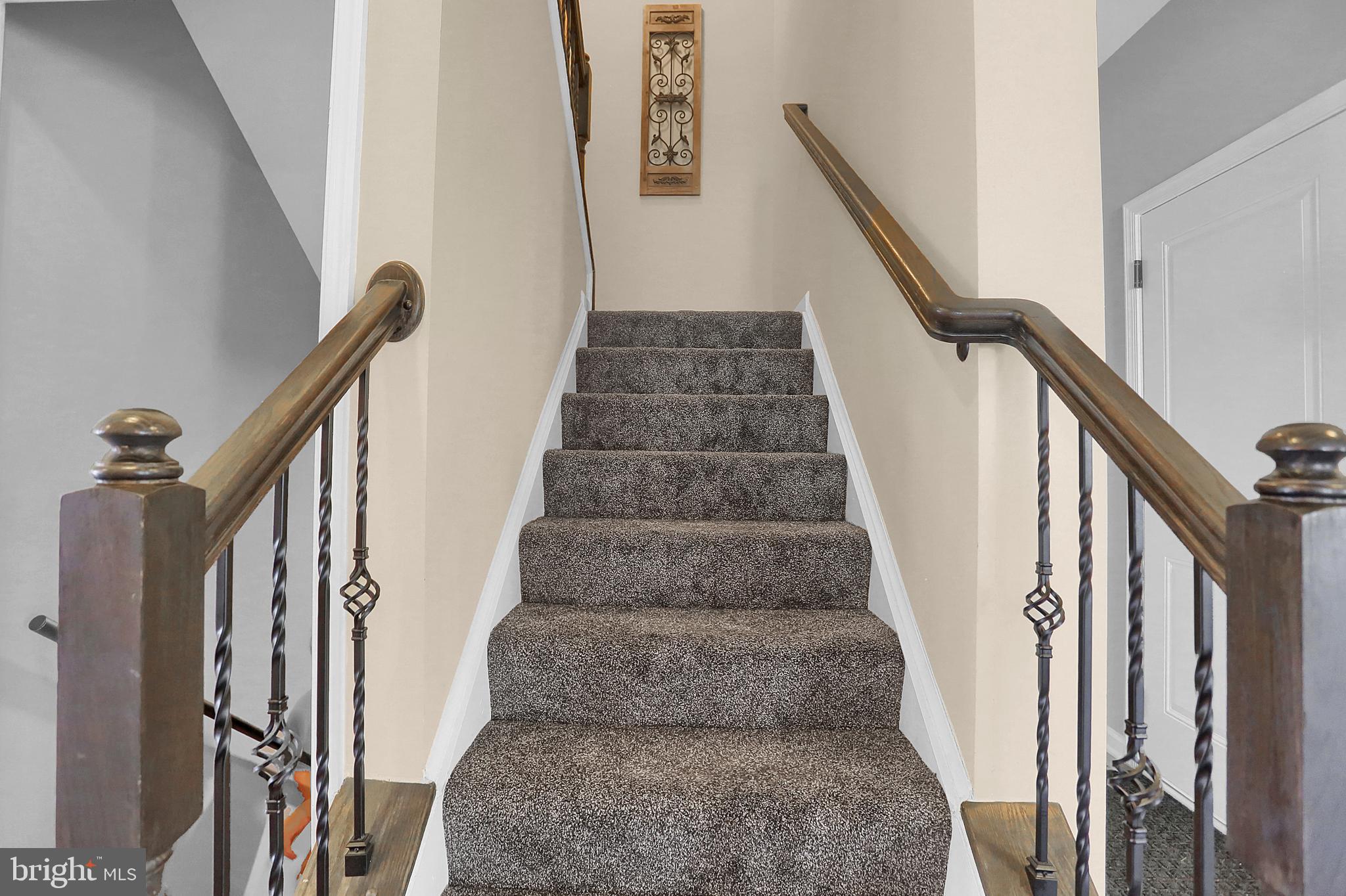 WEST FIELDS - Residential