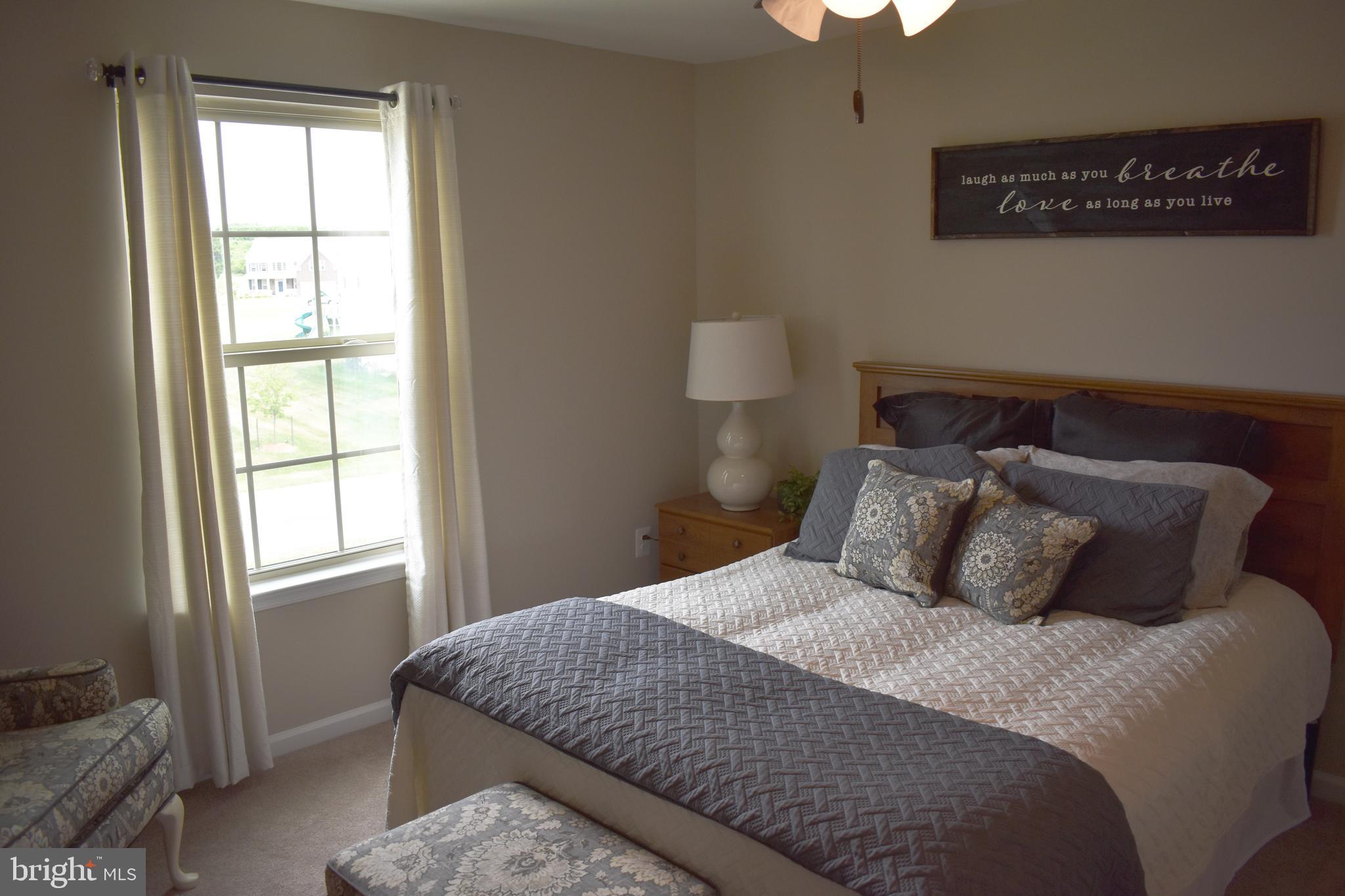 WEST FIELDS - Residential