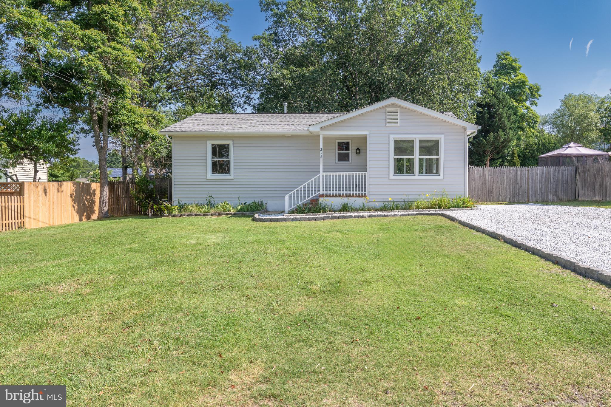 313 PRIVATEER ROAD