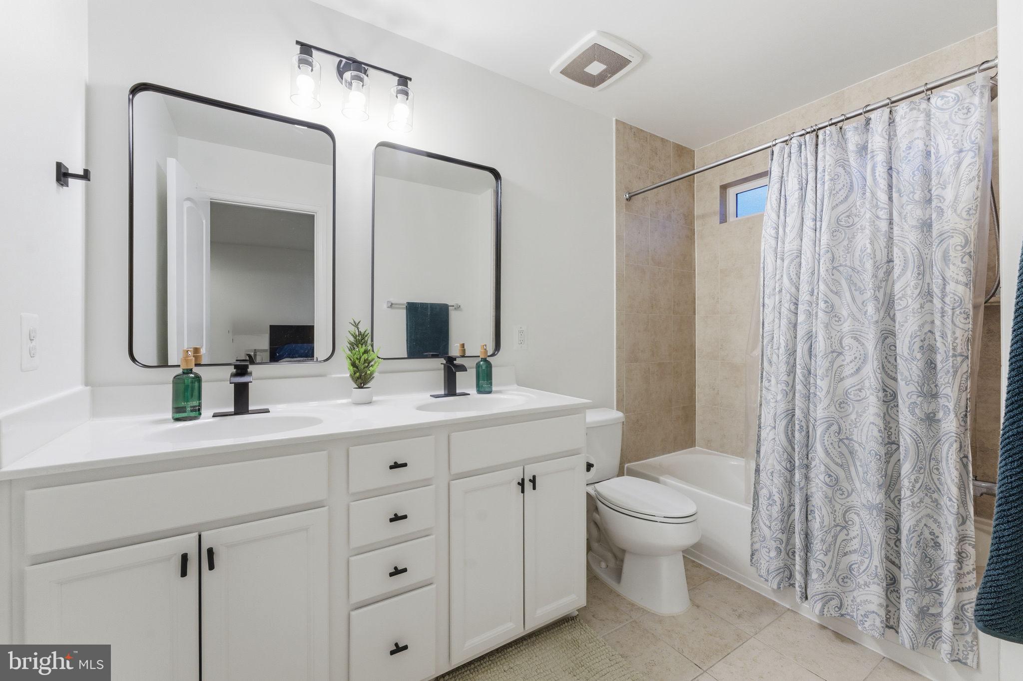 EAST GATE ONE - Residential