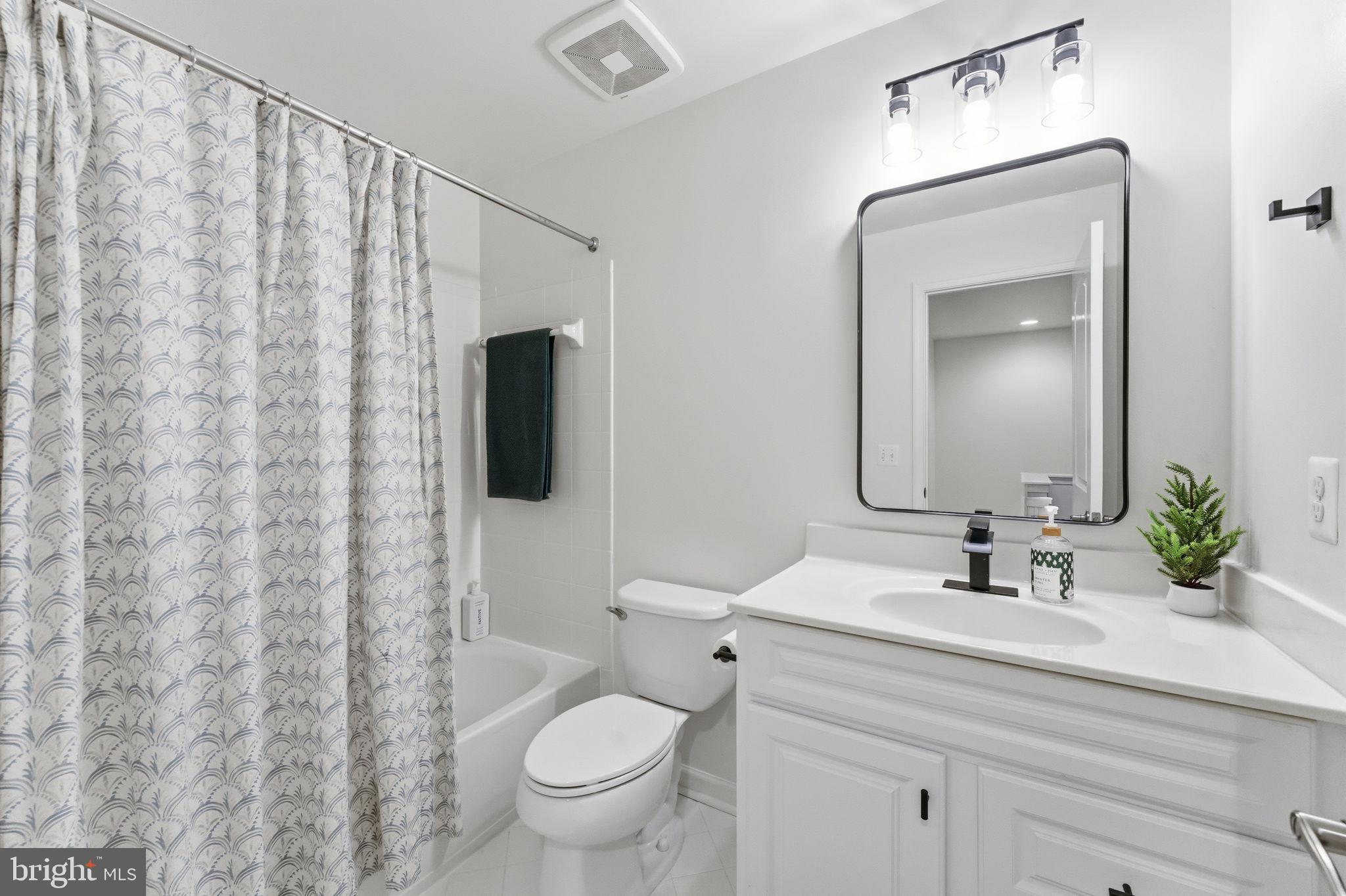 EAST GATE ONE - Residential