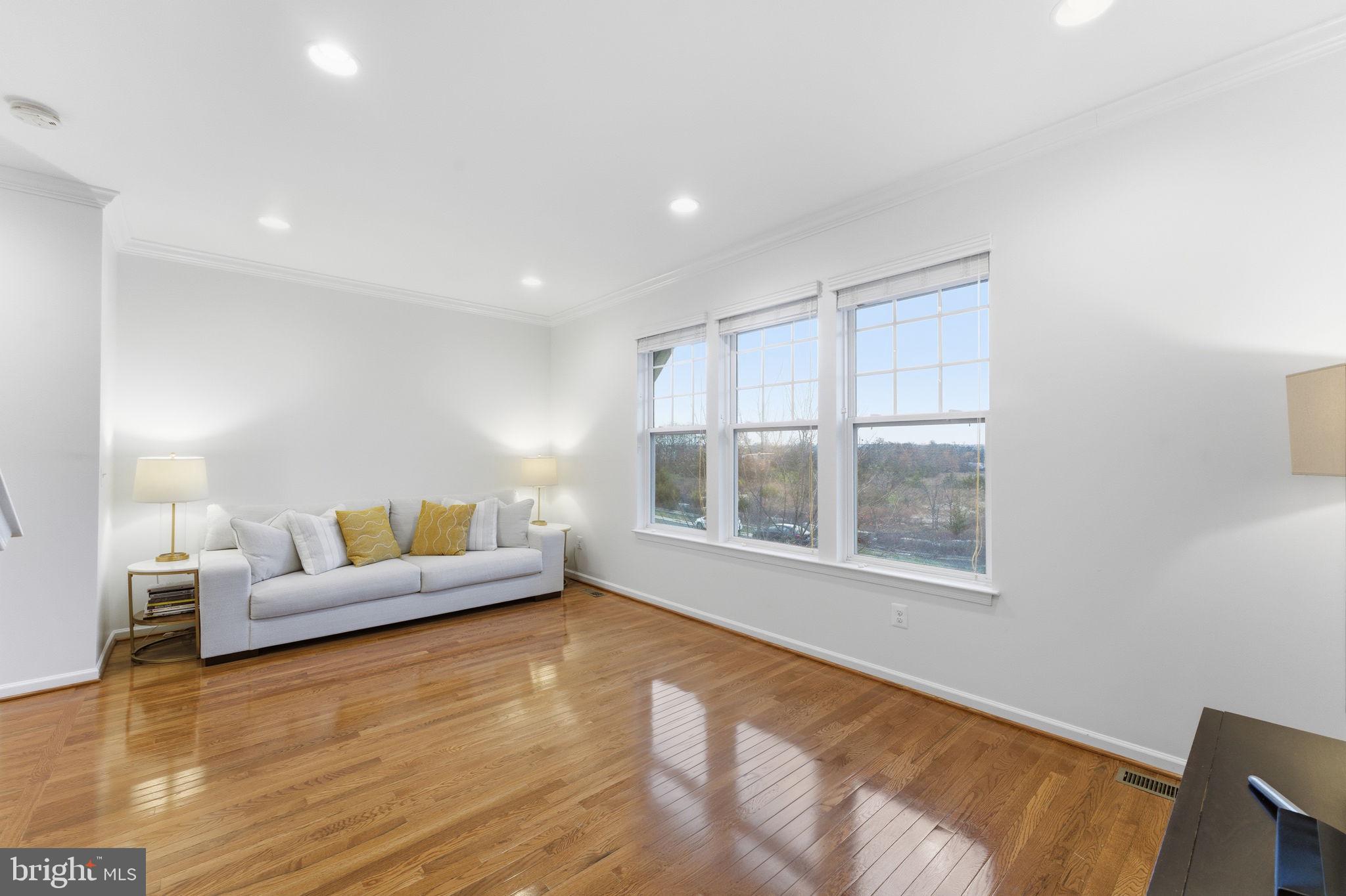 EAST GATE ONE - Residential