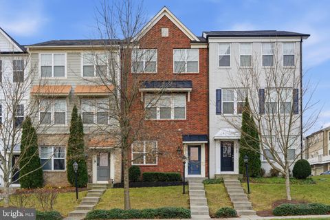 43911 EASTGATE VIEW DRIVE CHANTILLY VA 20152