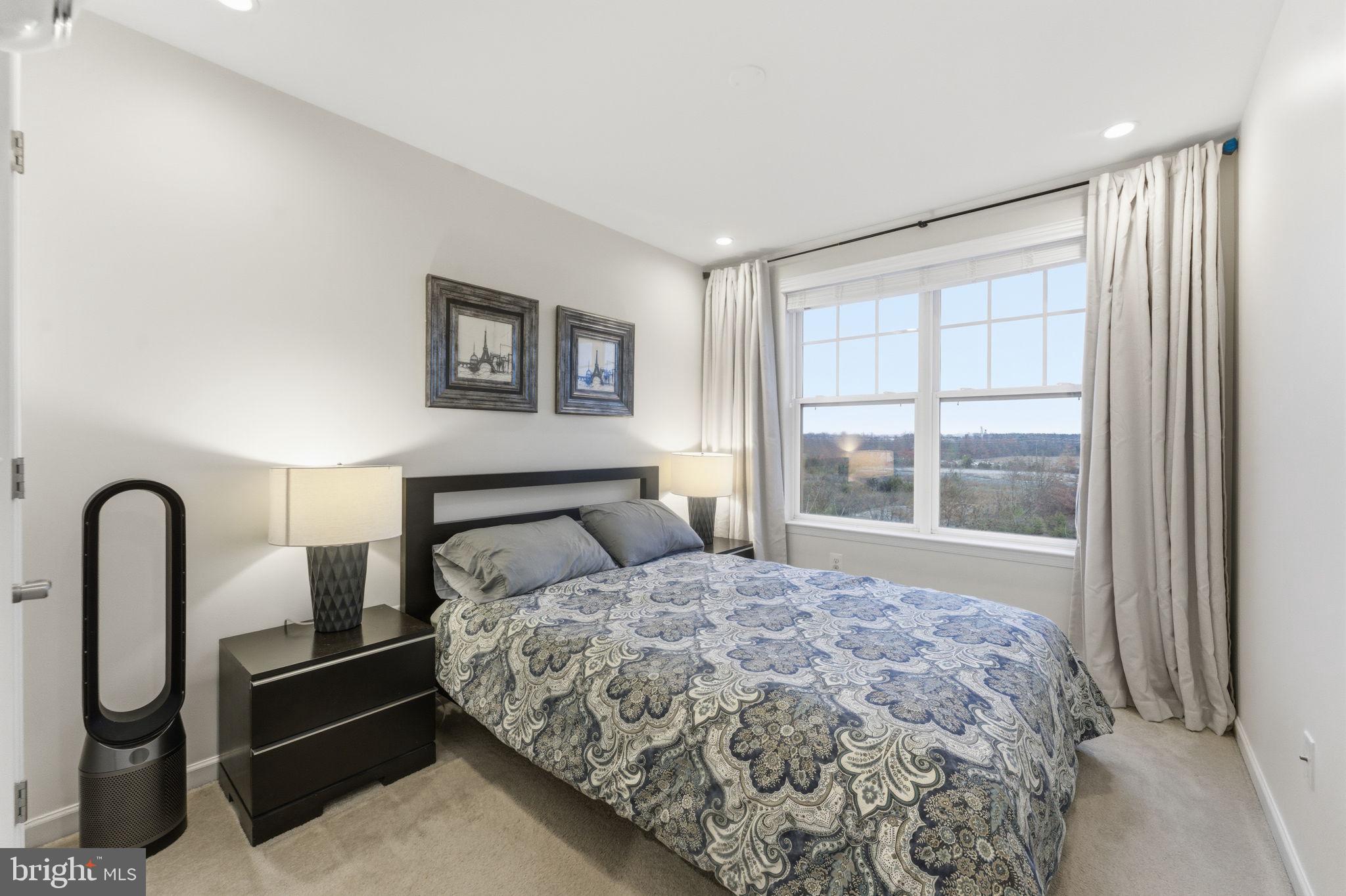 EAST GATE ONE - Residential