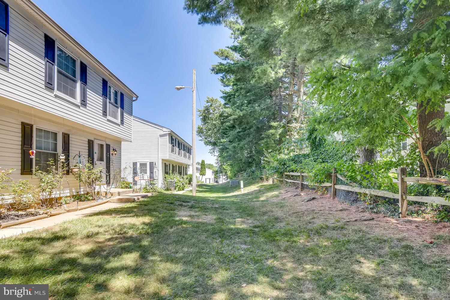 BROOKSHIRE - Residential