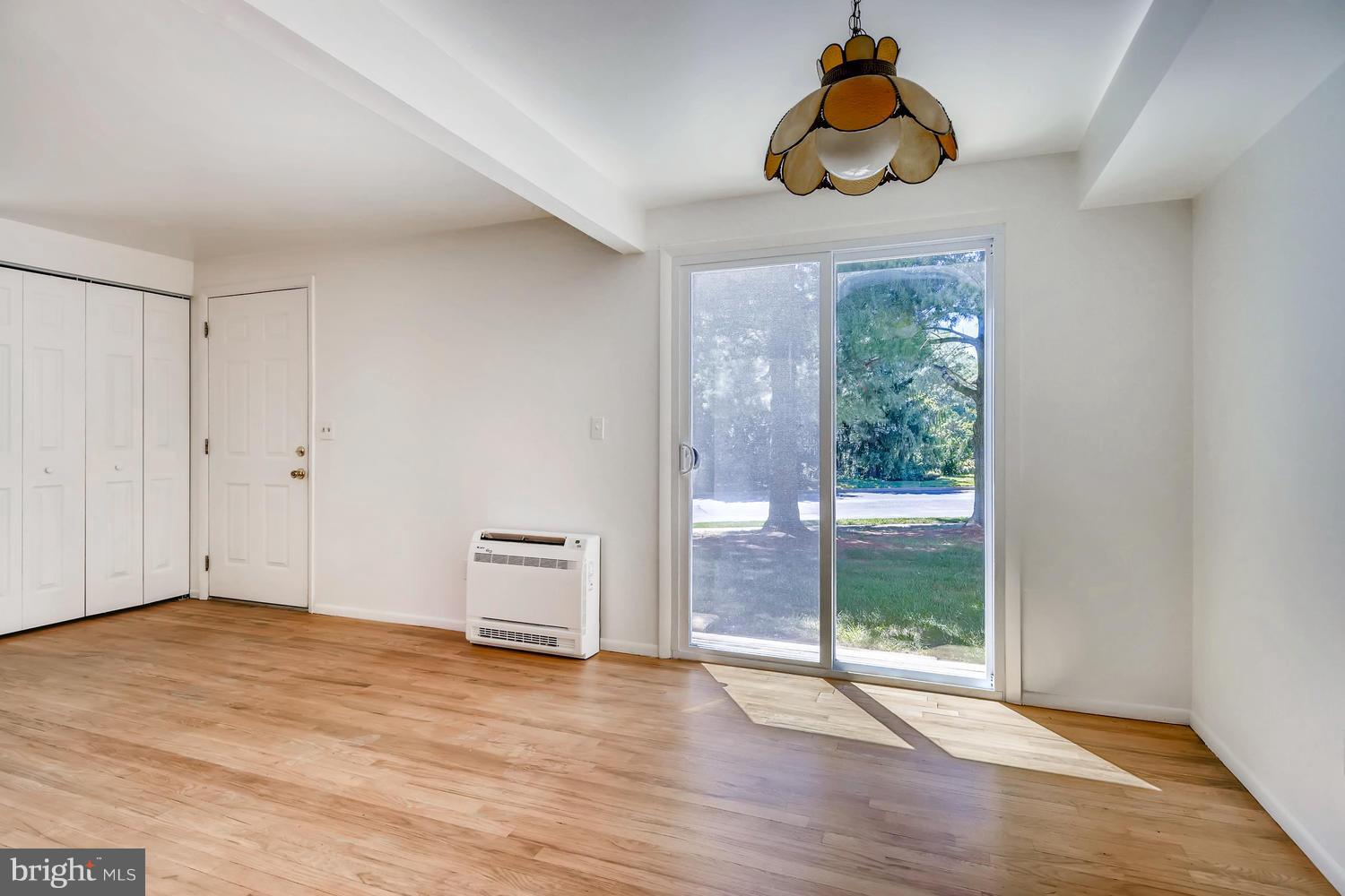 BROOKSHIRE - Residential