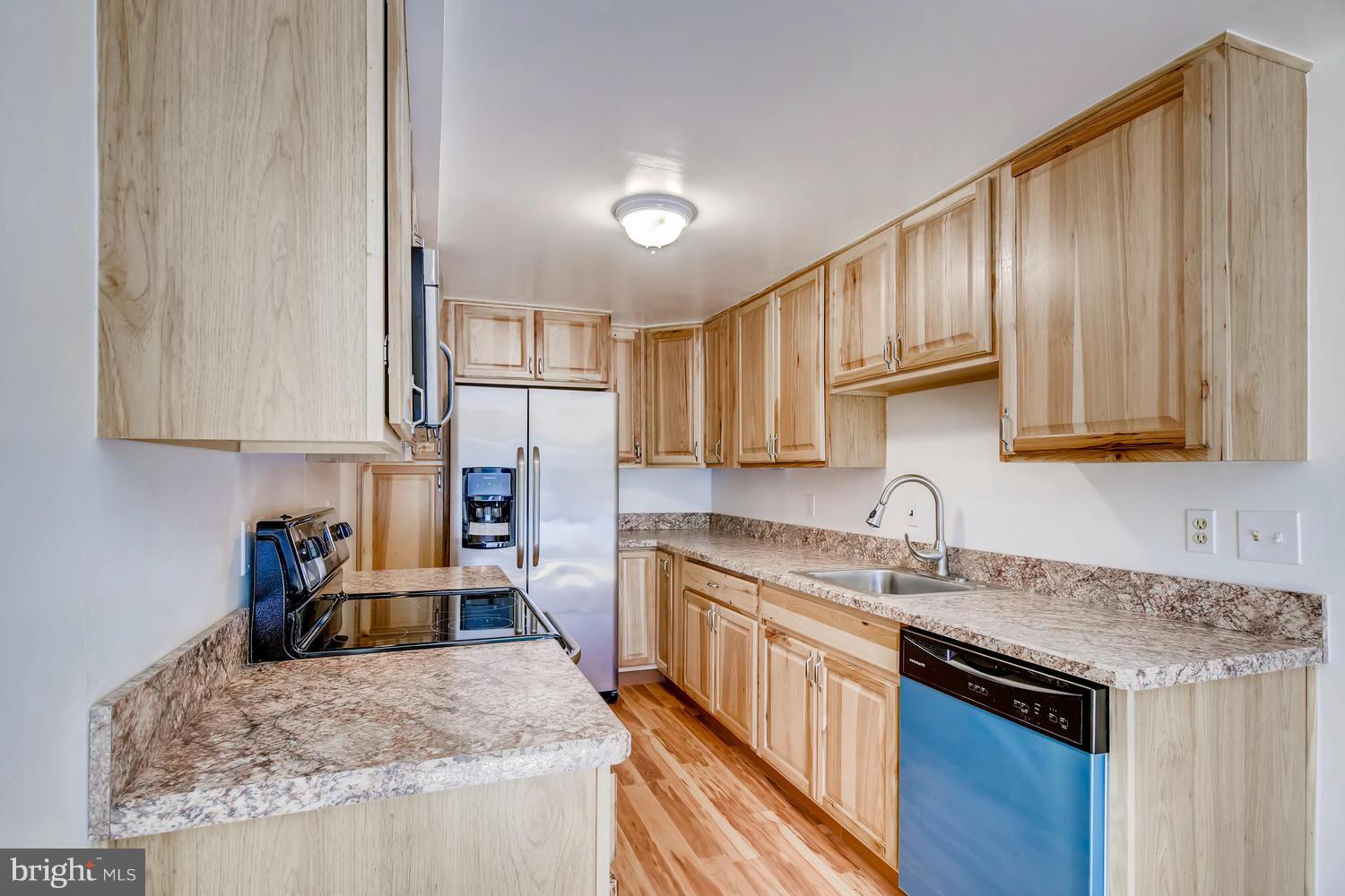 BROOKSHIRE - Residential