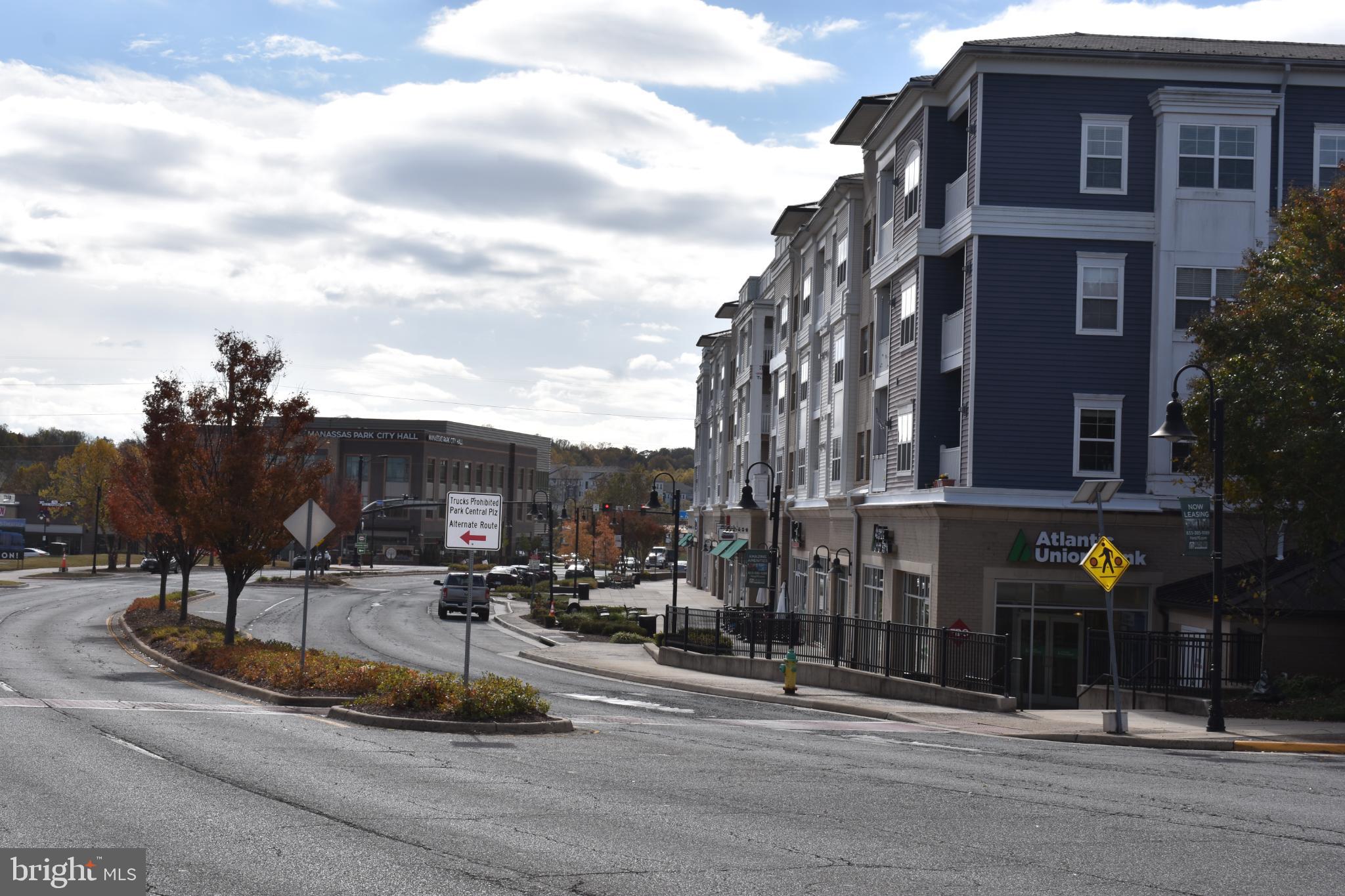 THE TOWNES CONDOMINIUM - Residential