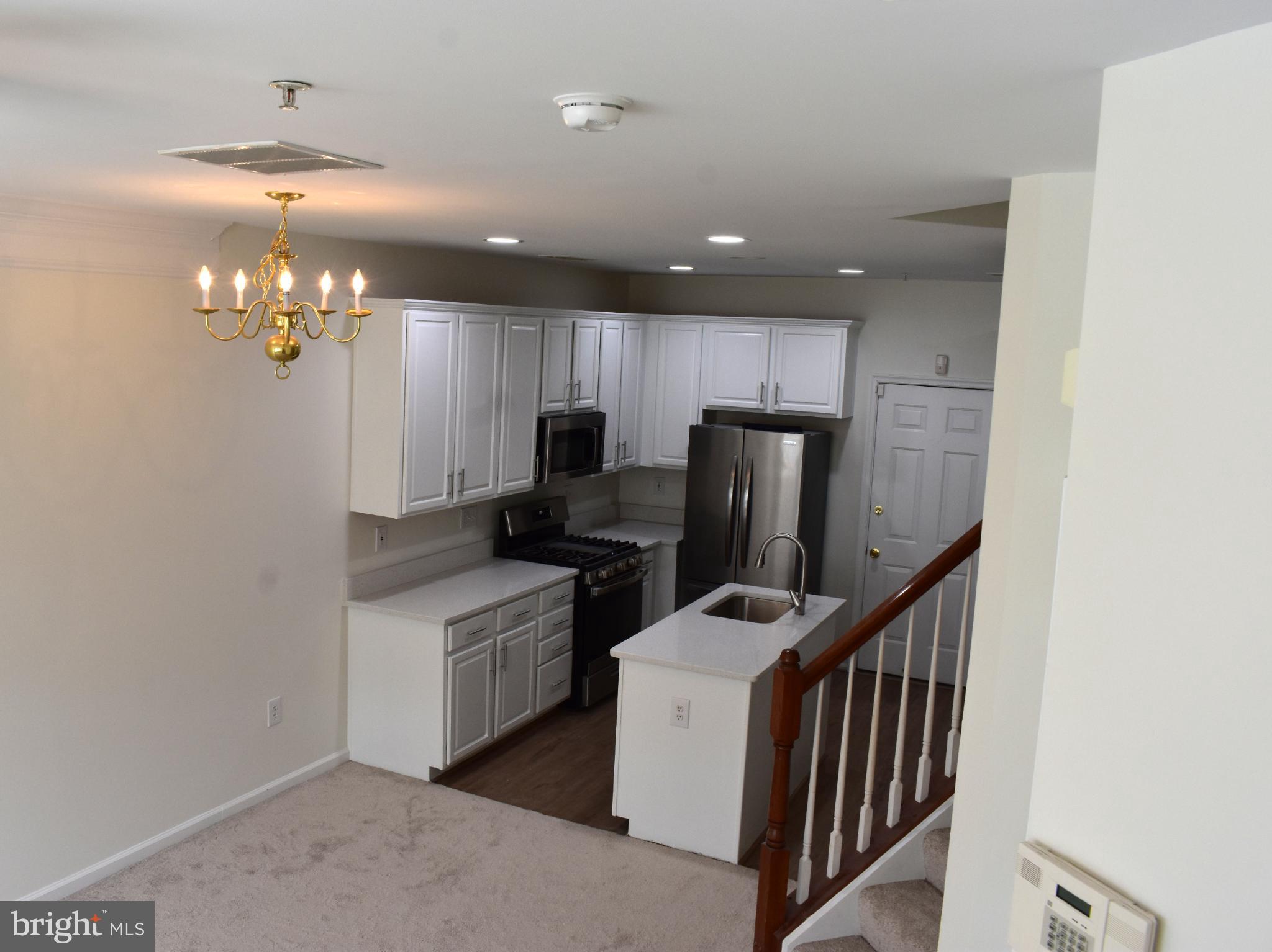 THE TOWNES CONDOMINIUM - Residential