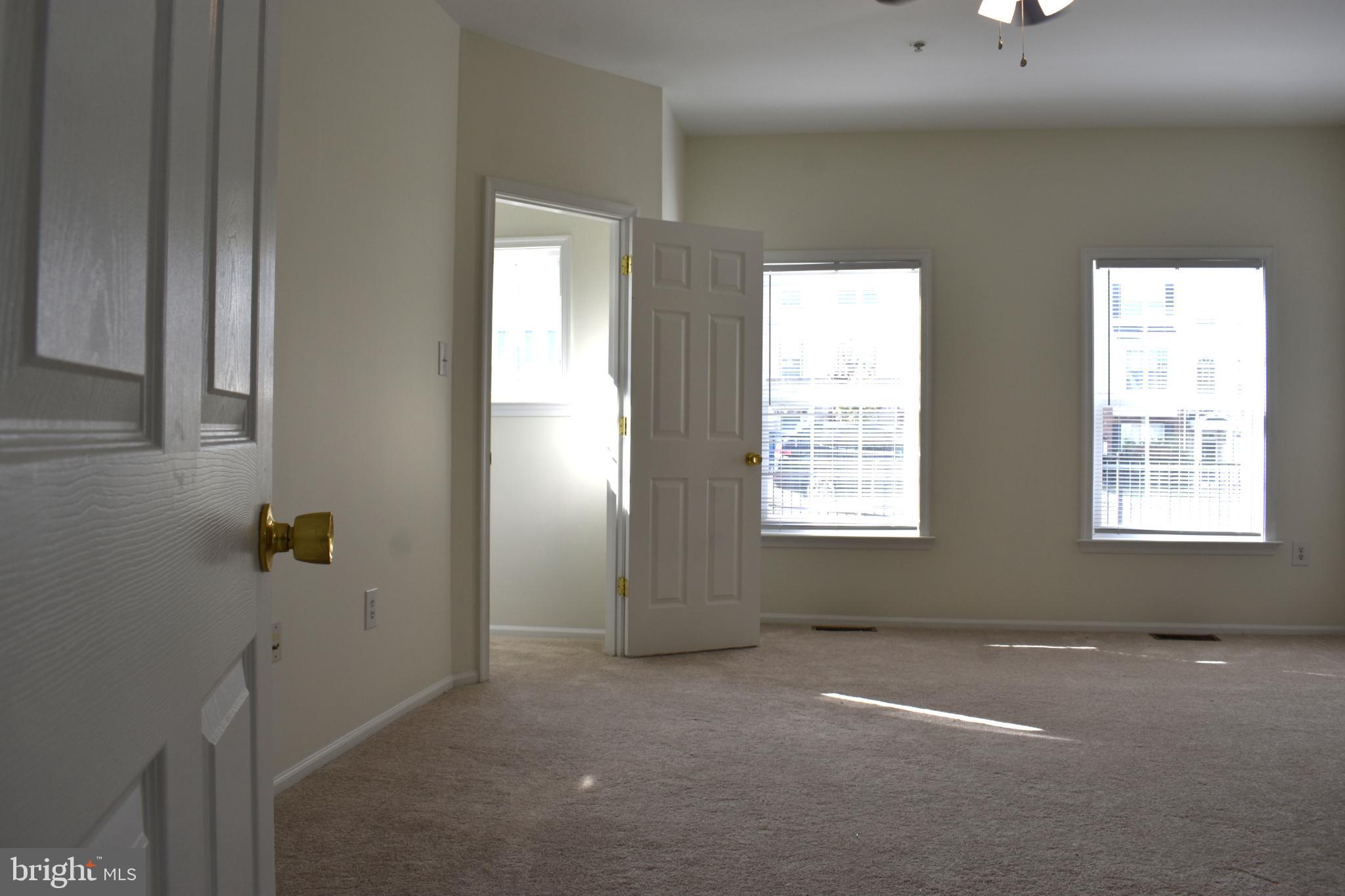 THE TOWNES CONDOMINIUM - Residential