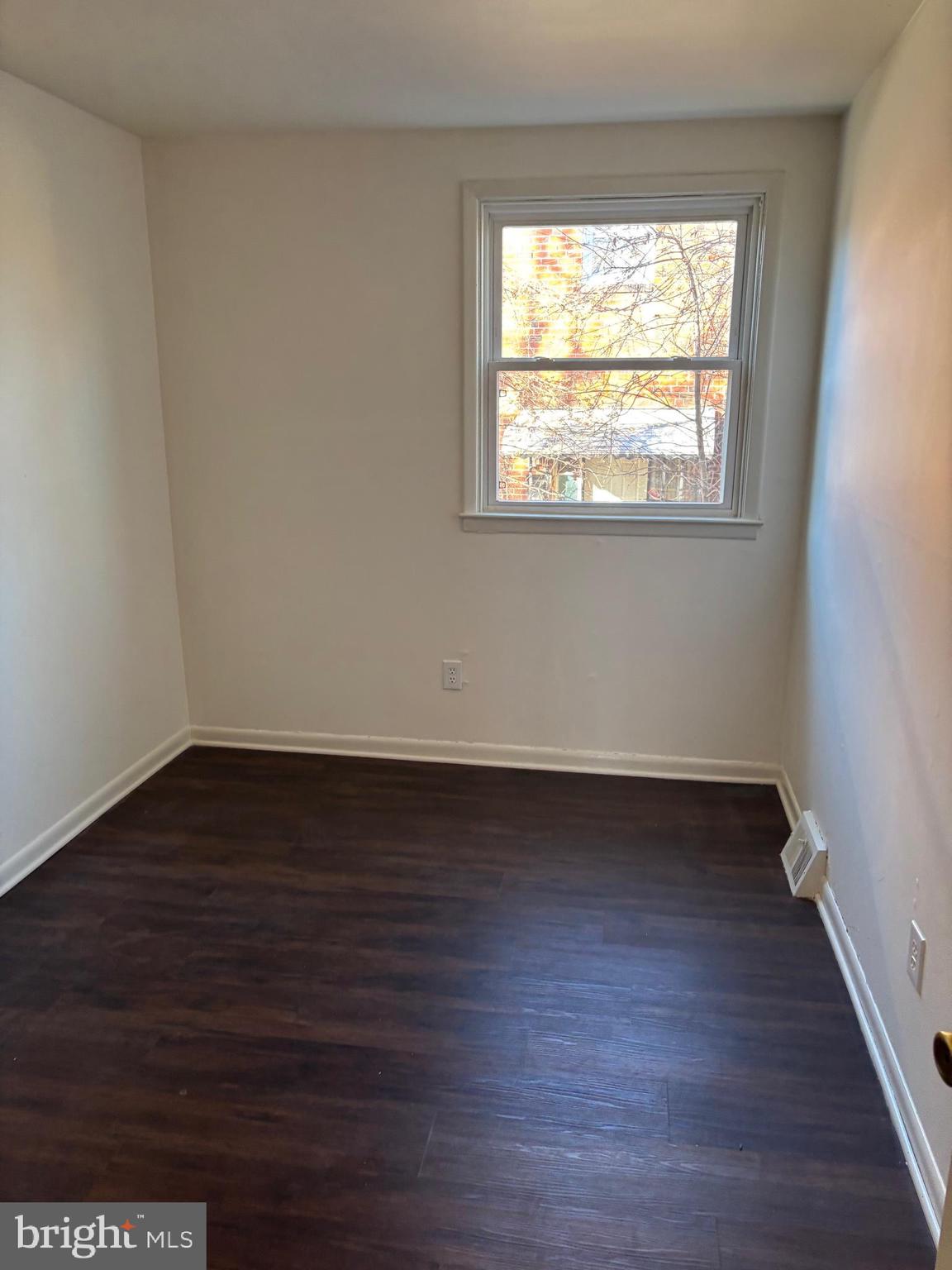 261 RIDGEWAY TERRACE