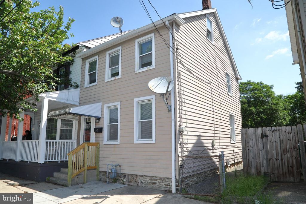 Photo of 251 S 5th Street, Columbia, PA 17512 (MLS # PALA2051034)