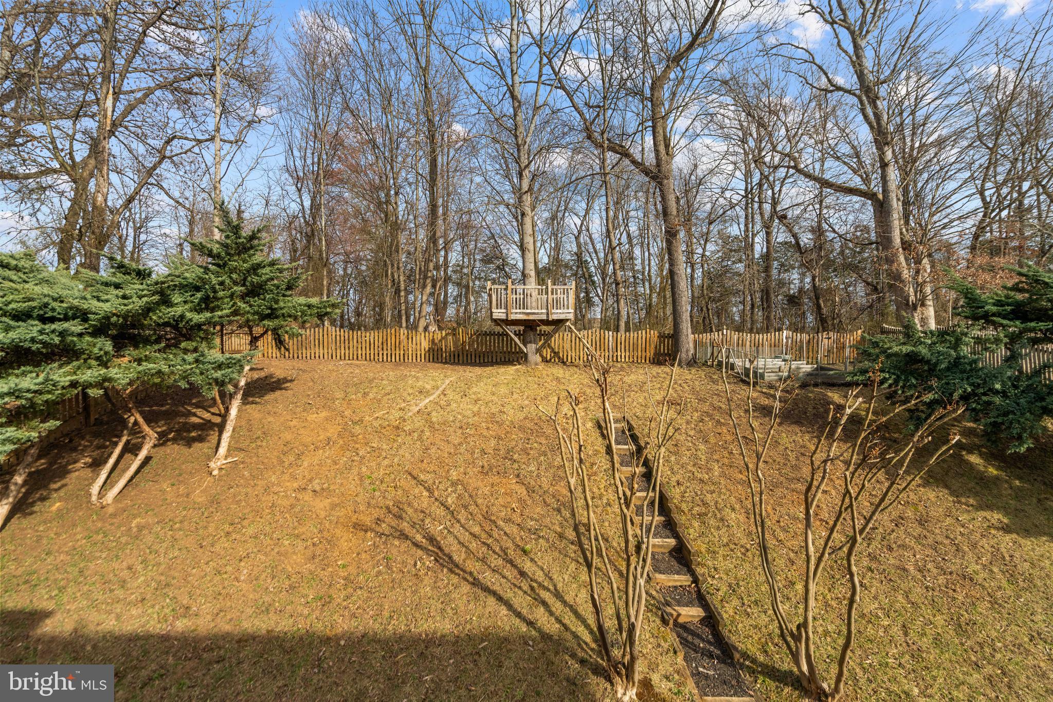 HOMEPLACE ON PELHAMS REACH - Residential