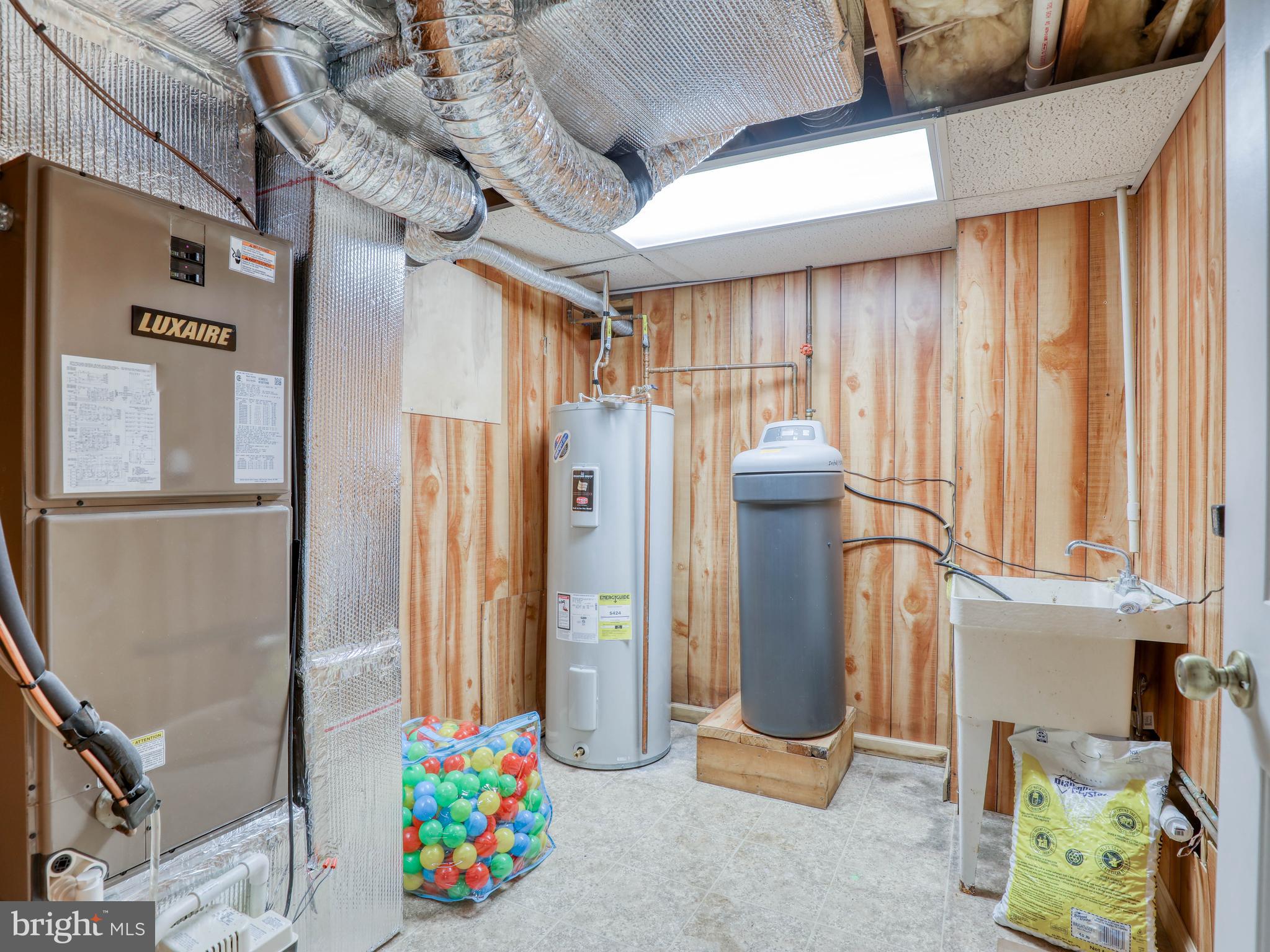 INWOOD EAST - Residential