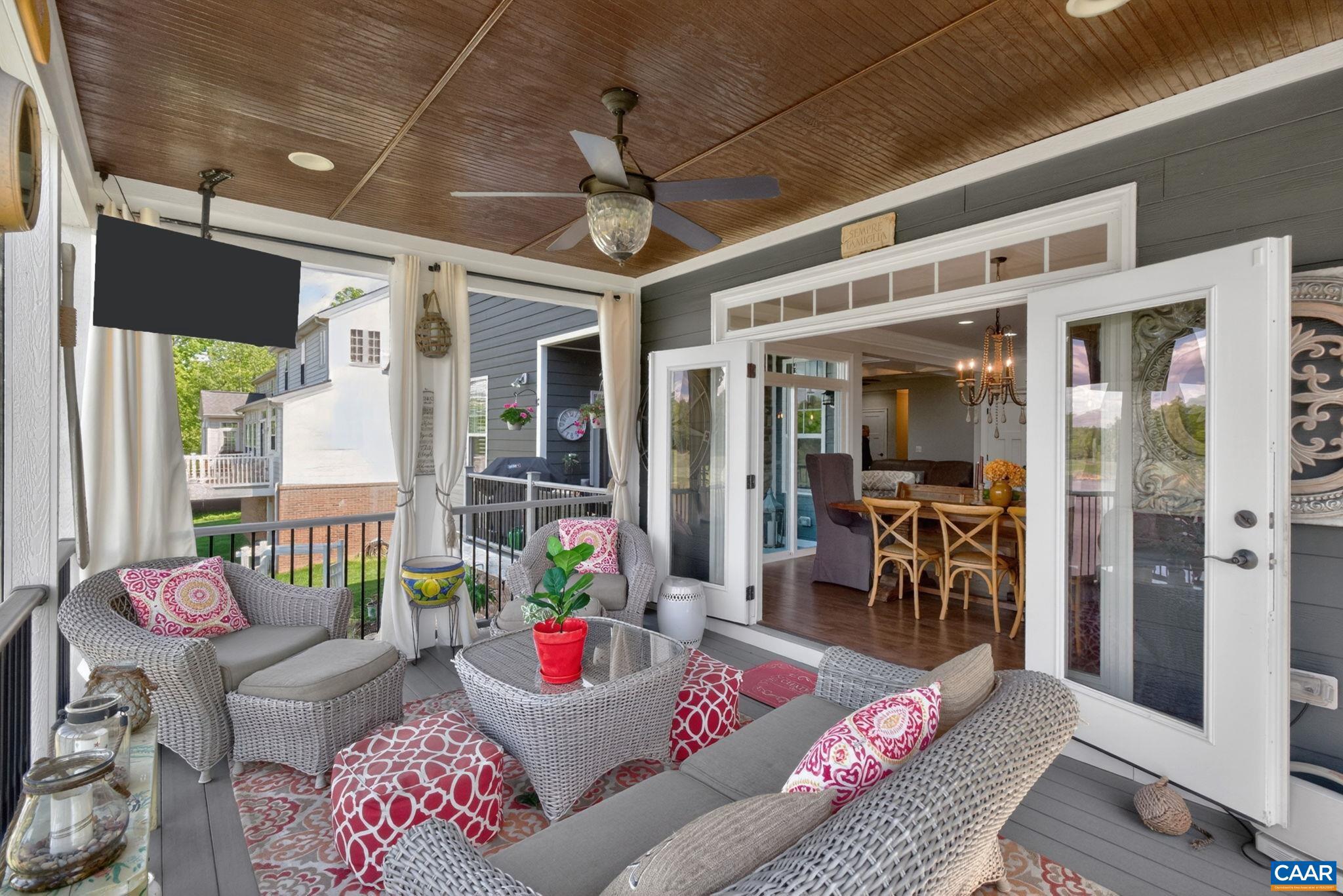 SPRING CREEK - Residential