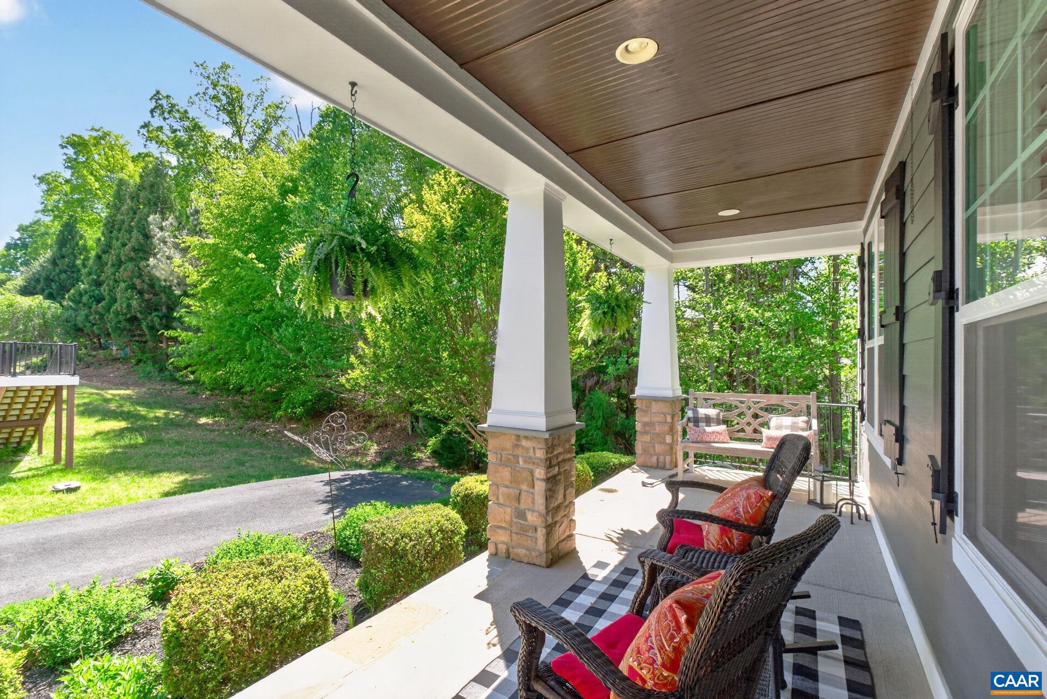 SPRING CREEK - Residential