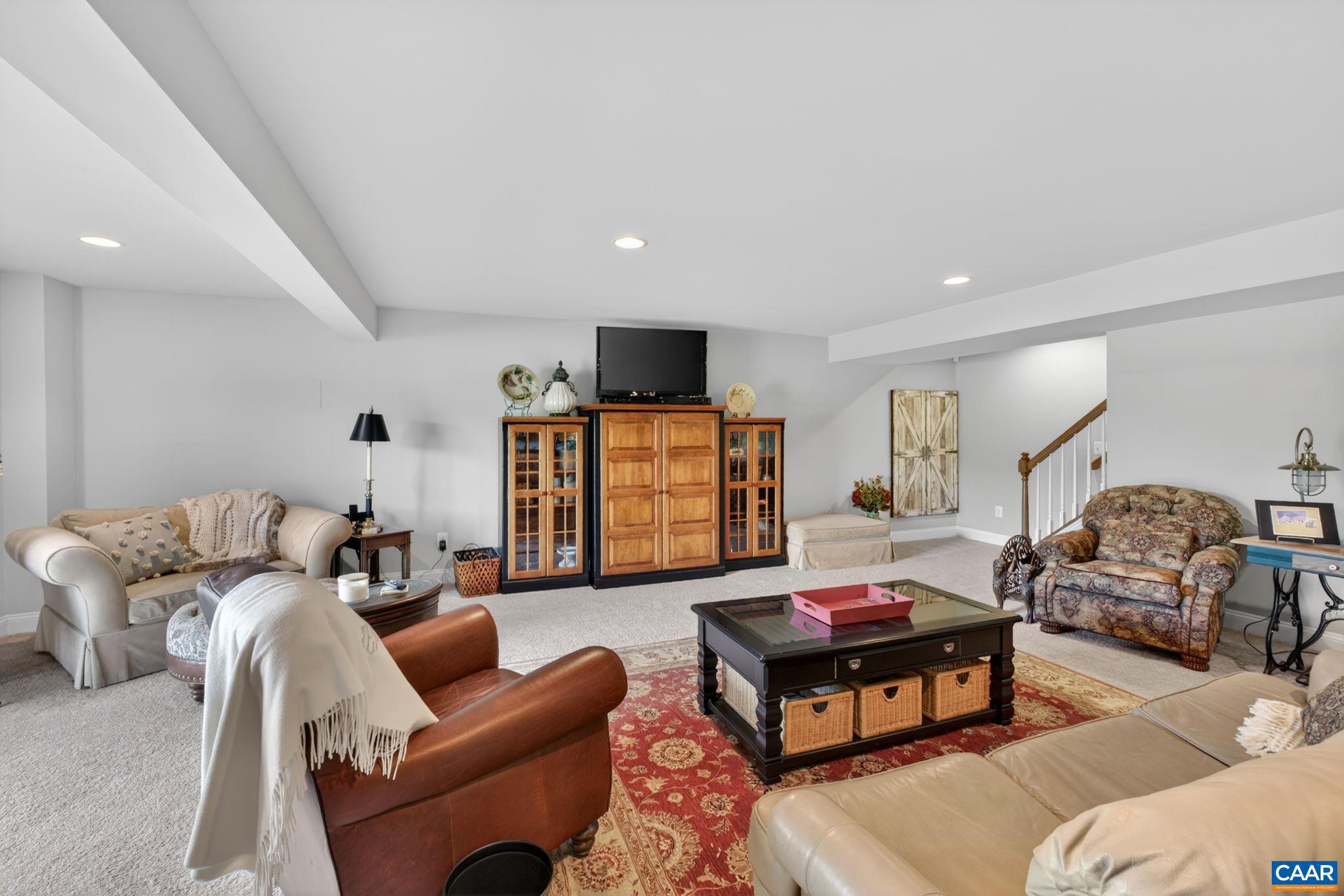 SPRING CREEK - Residential