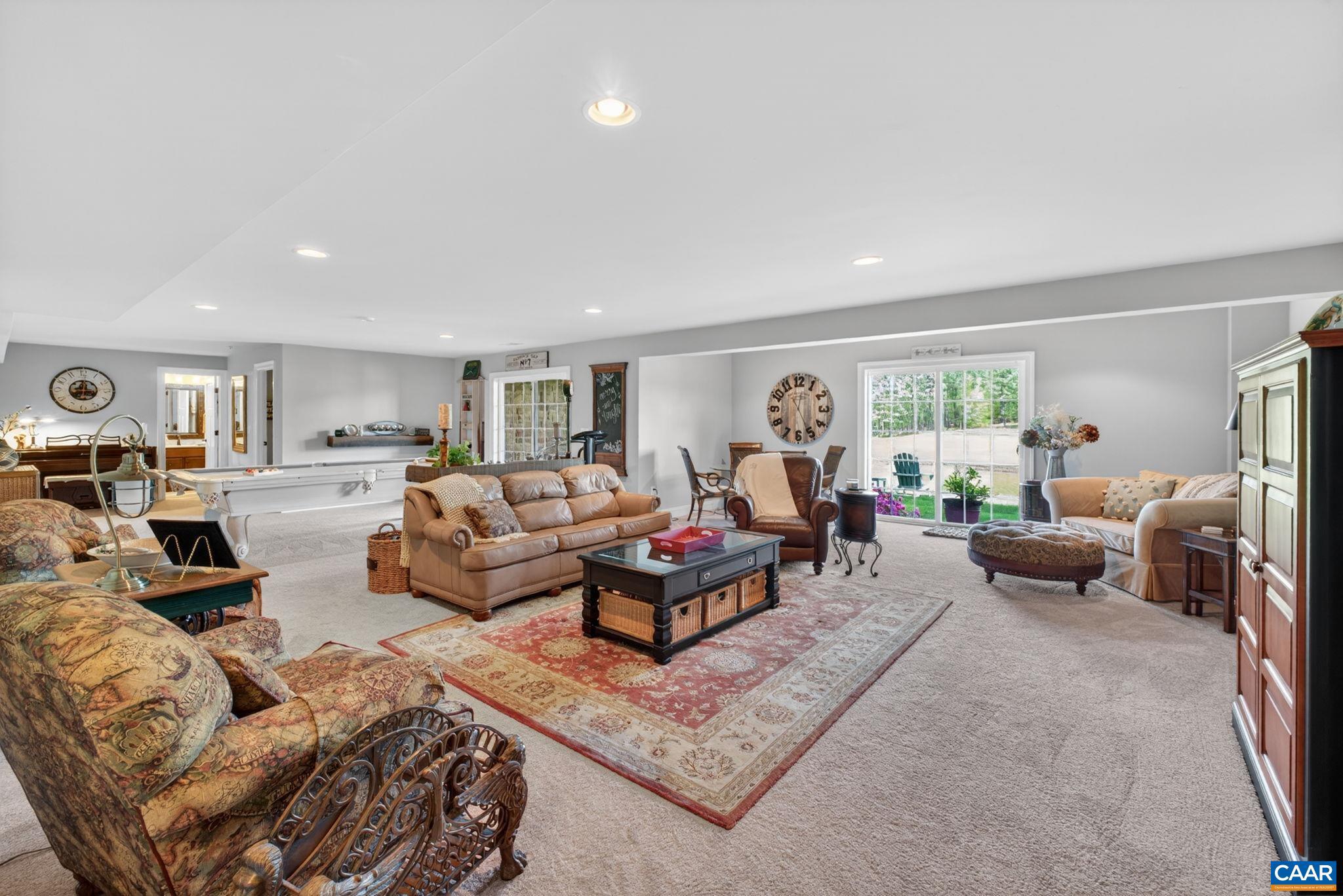 SPRING CREEK - Residential