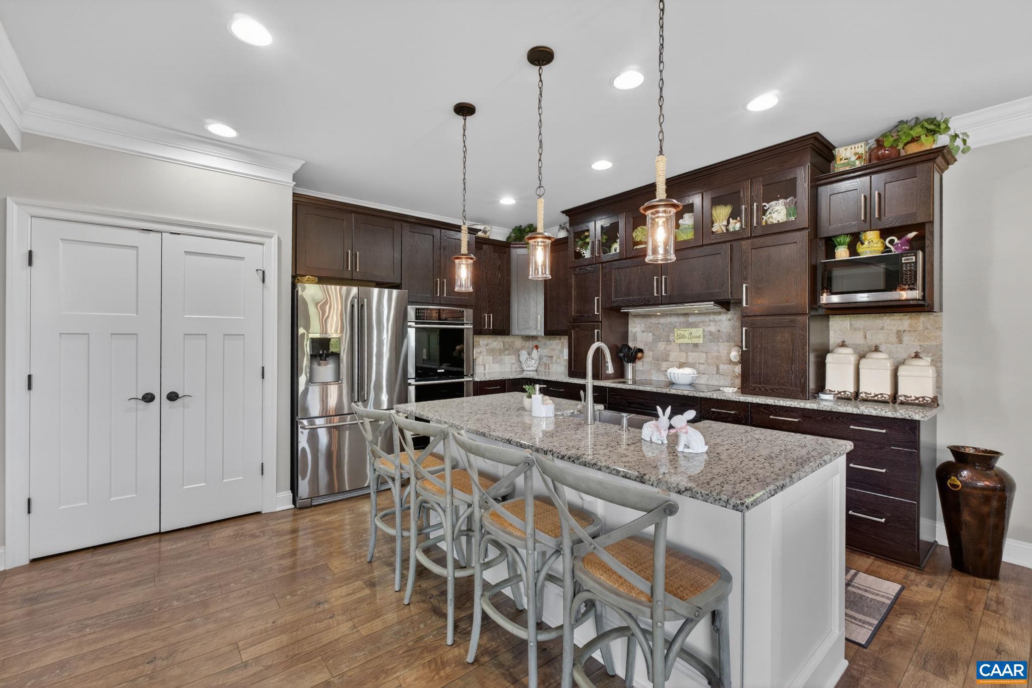 SPRING CREEK - Residential