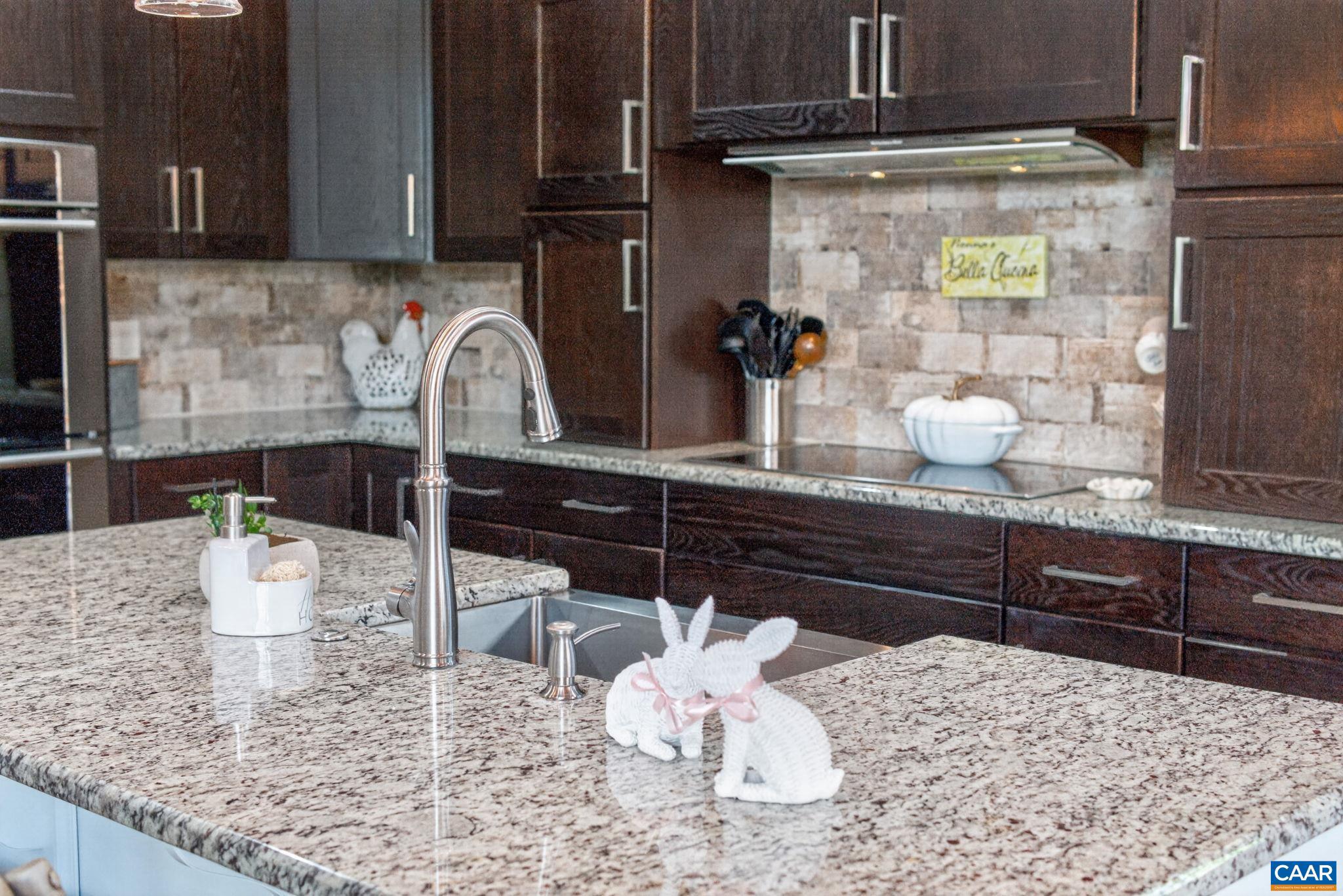 SPRING CREEK - Residential