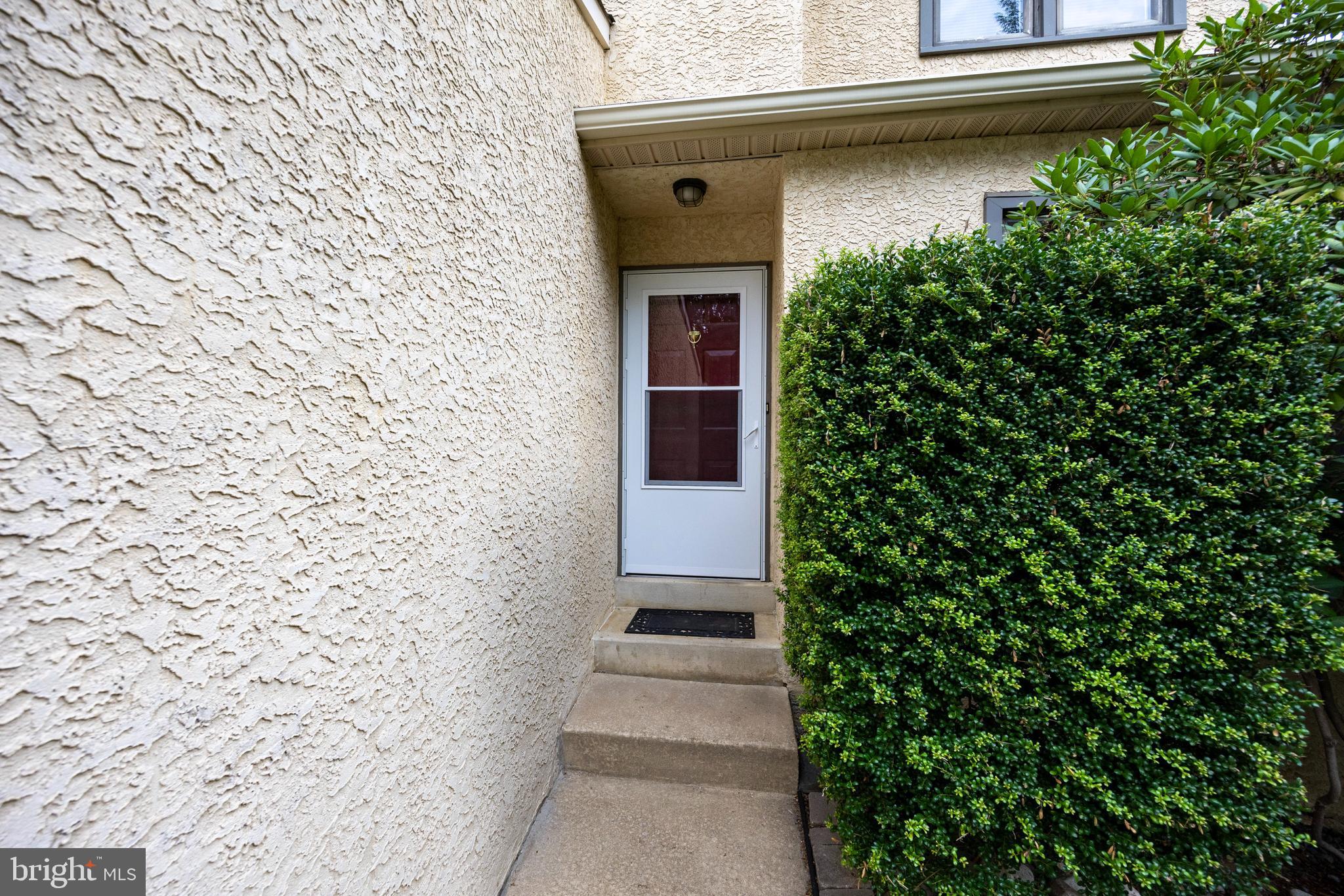 HILL CREST - Residential