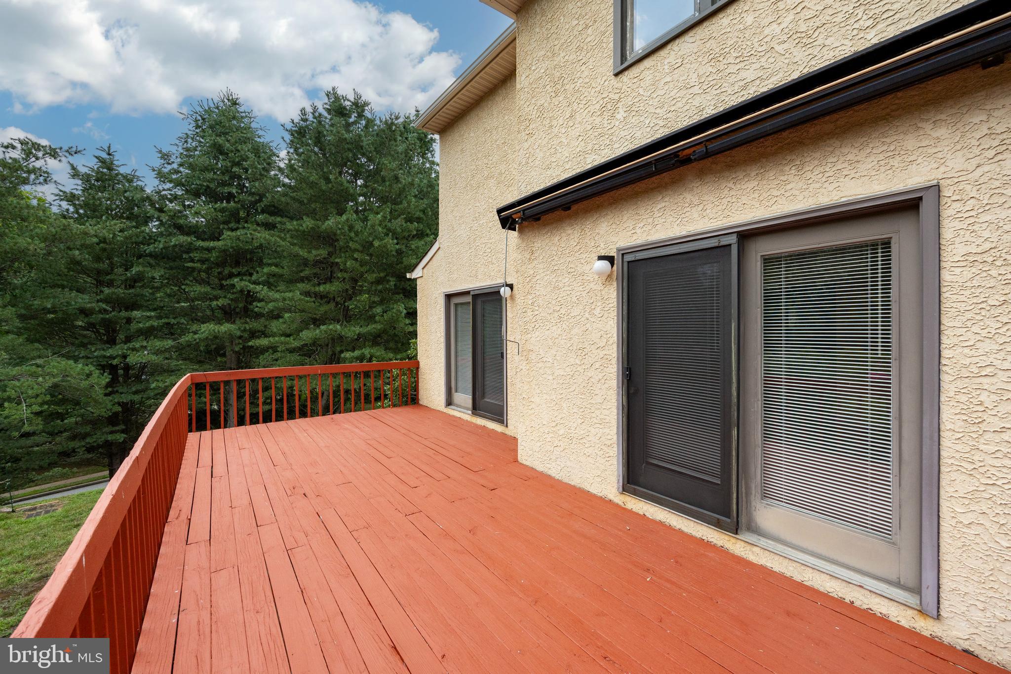 HILL CREST - Residential