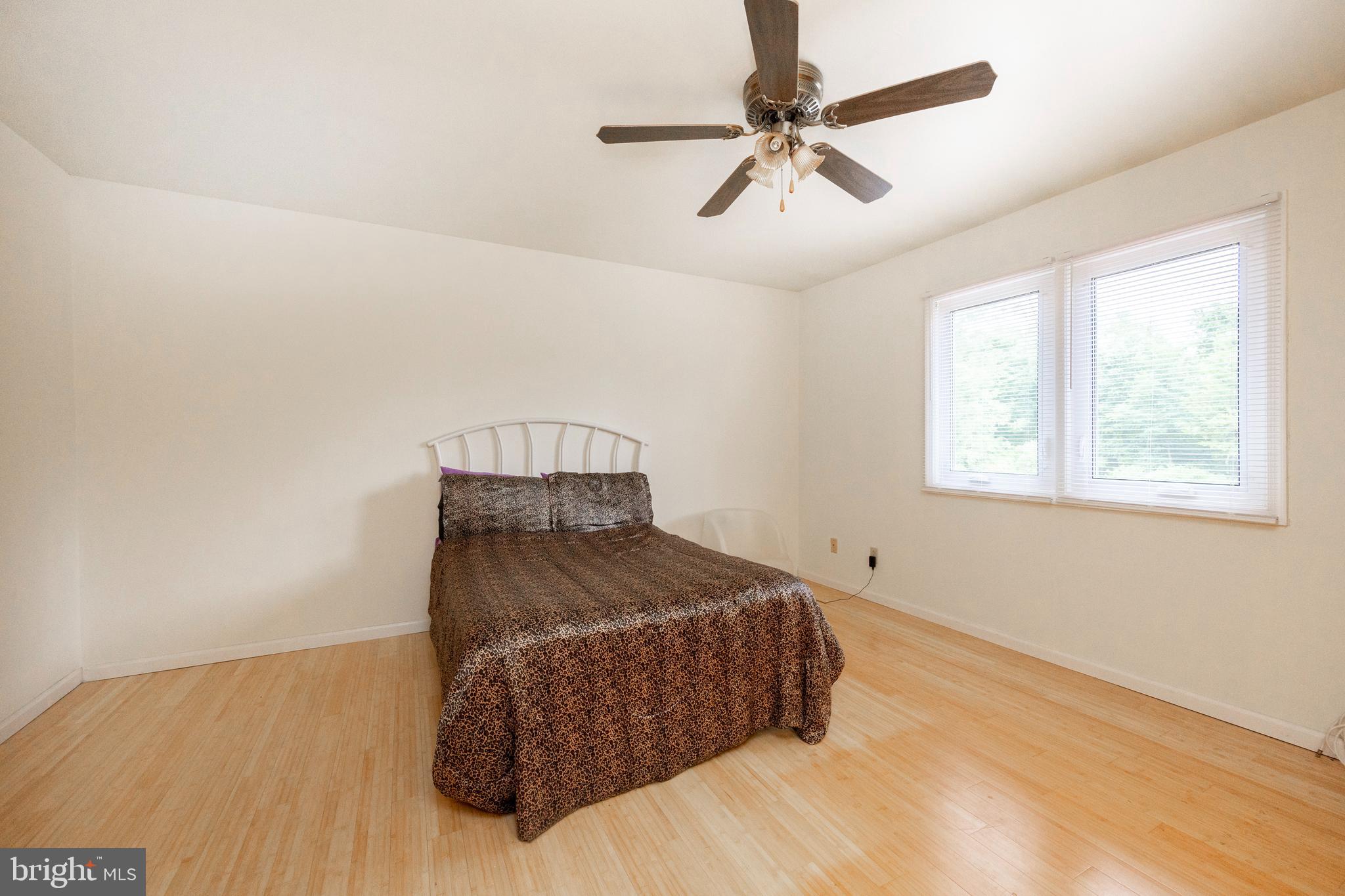 HILL CREST - Residential