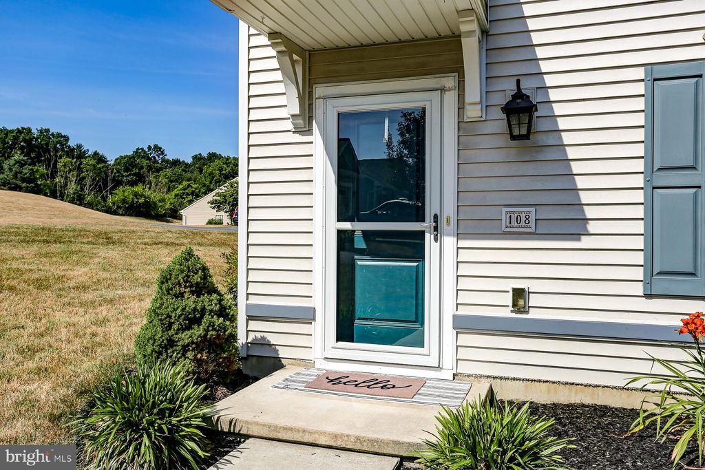 Photo of 108 Lawton Court, Willow Street, PA 17584 (MLS # PALA2052608)