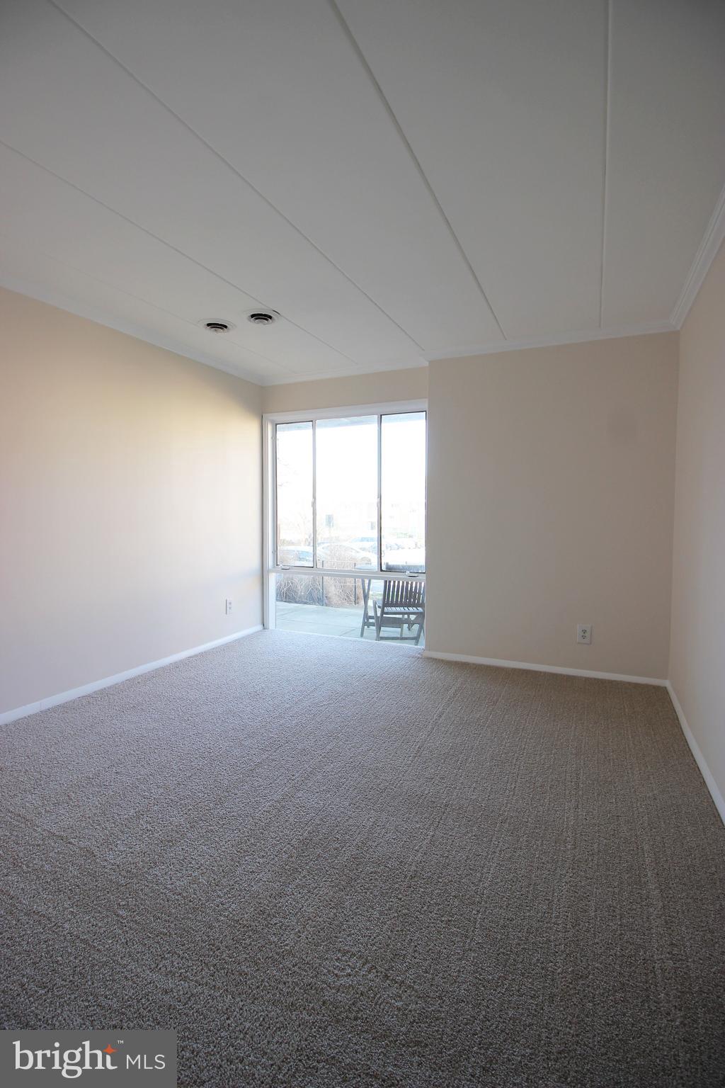 HUNTINGTON CLUB - Residential