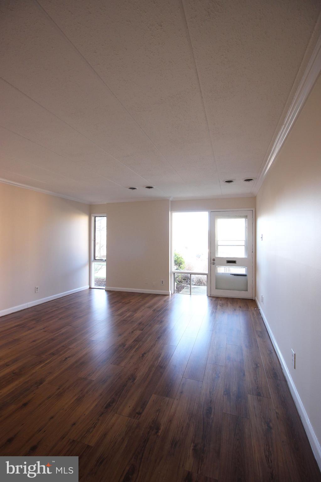 5709 INDIAN COURT 190