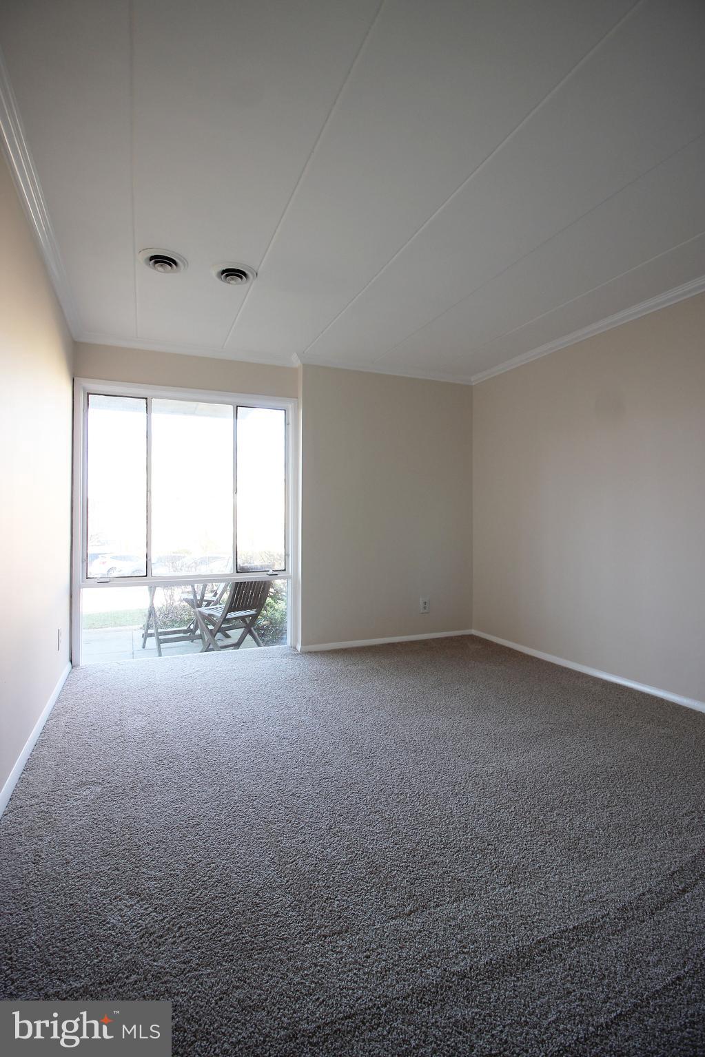 HUNTINGTON CLUB - Residential