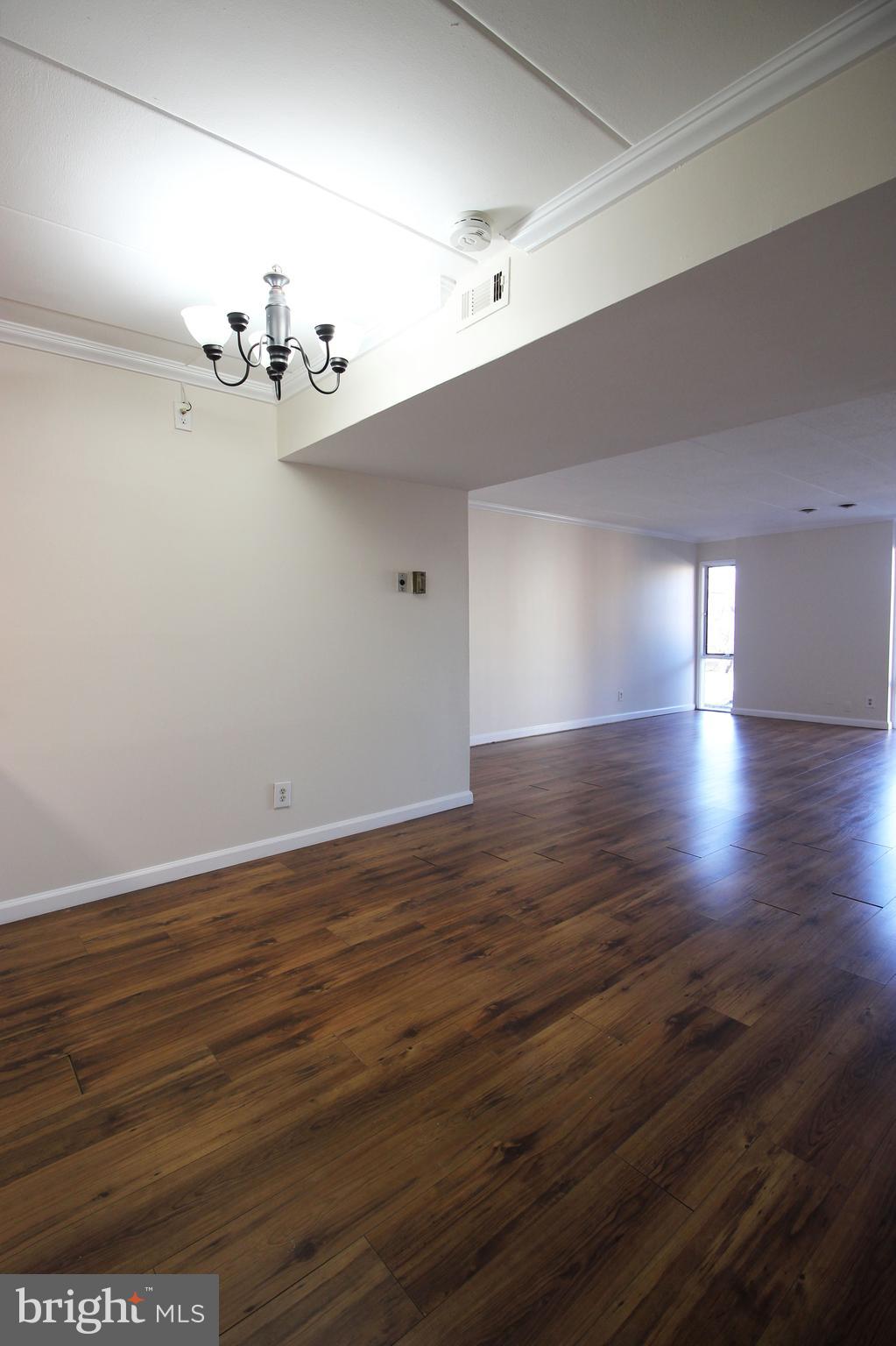 HUNTINGTON CLUB - Residential