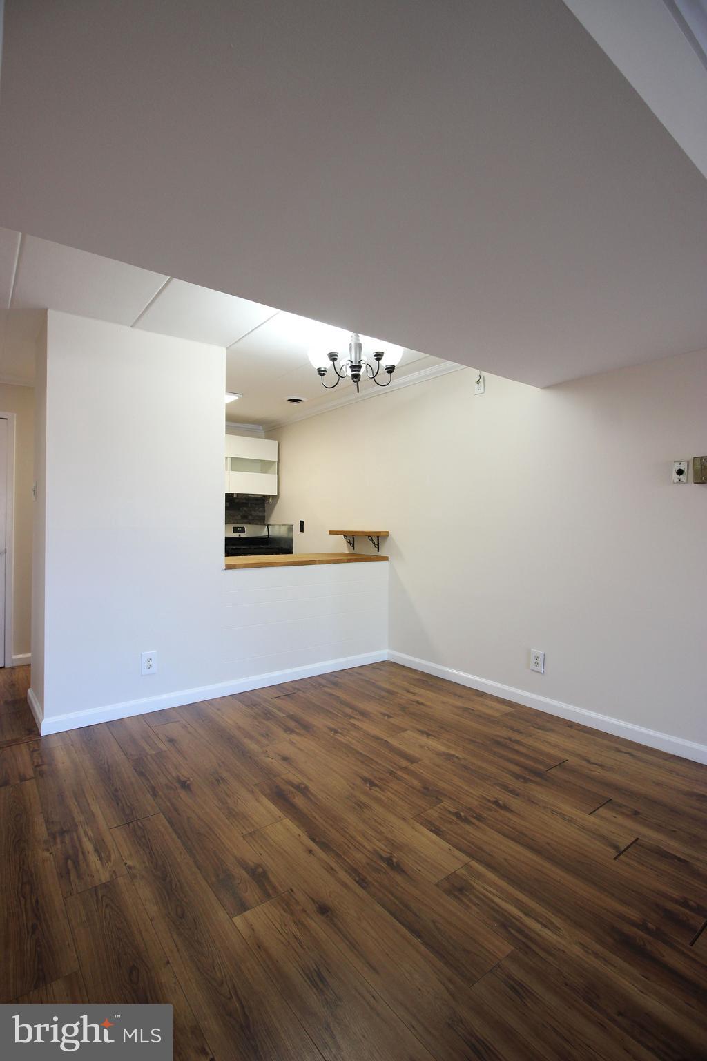 HUNTINGTON CLUB - Residential