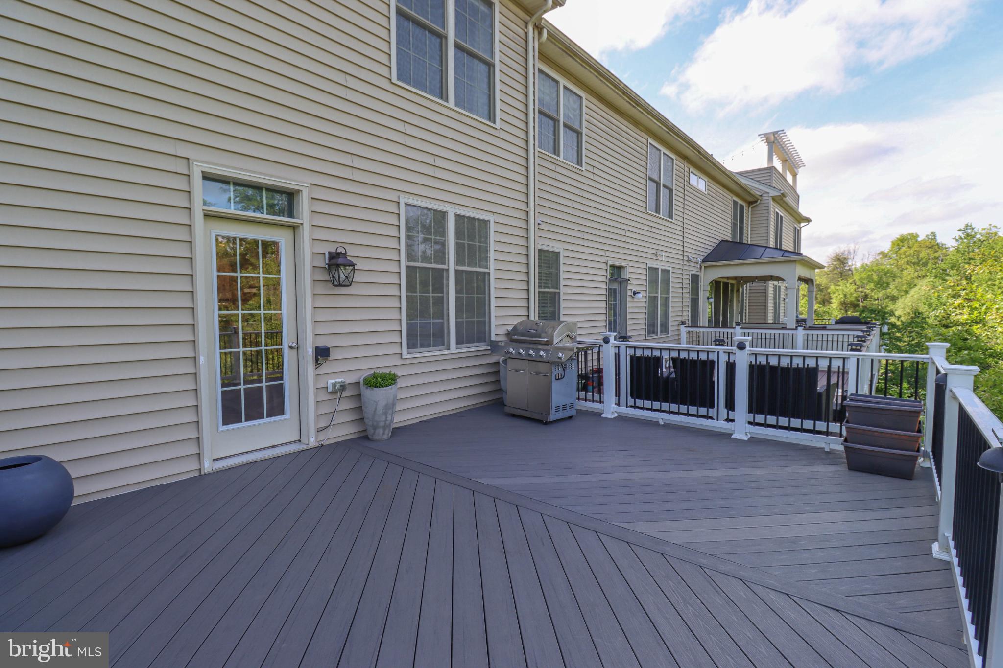 AVONLEA - Residential