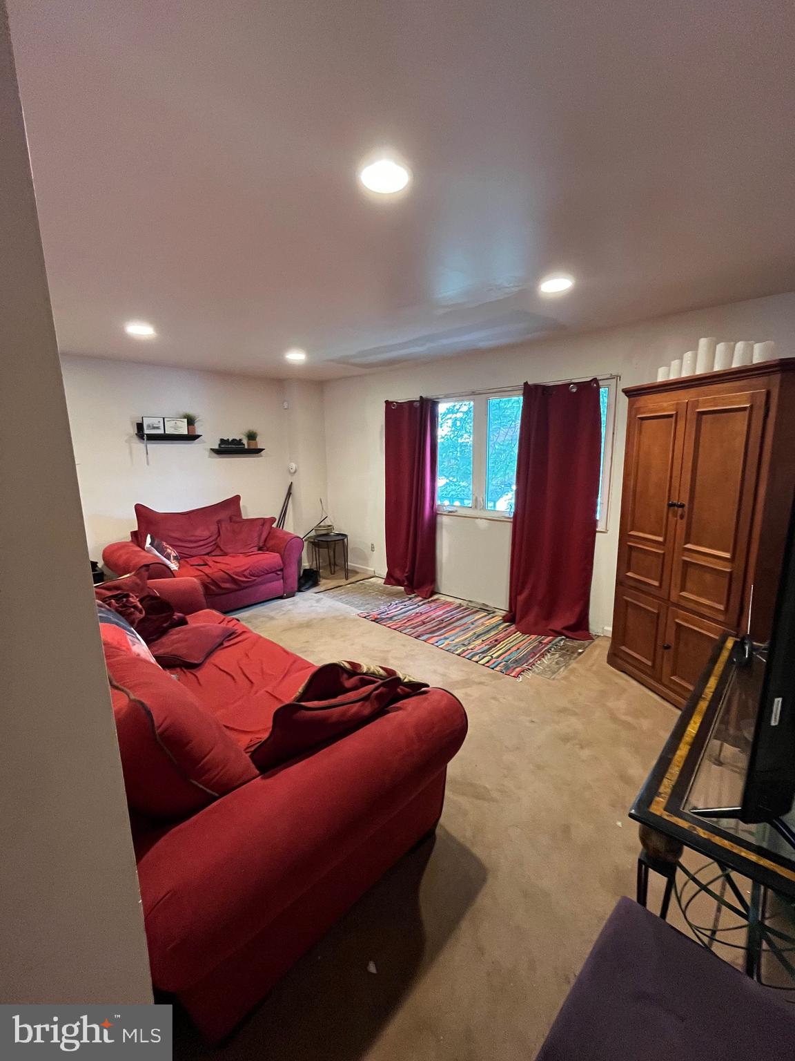 129 LAUREBA AVENUE