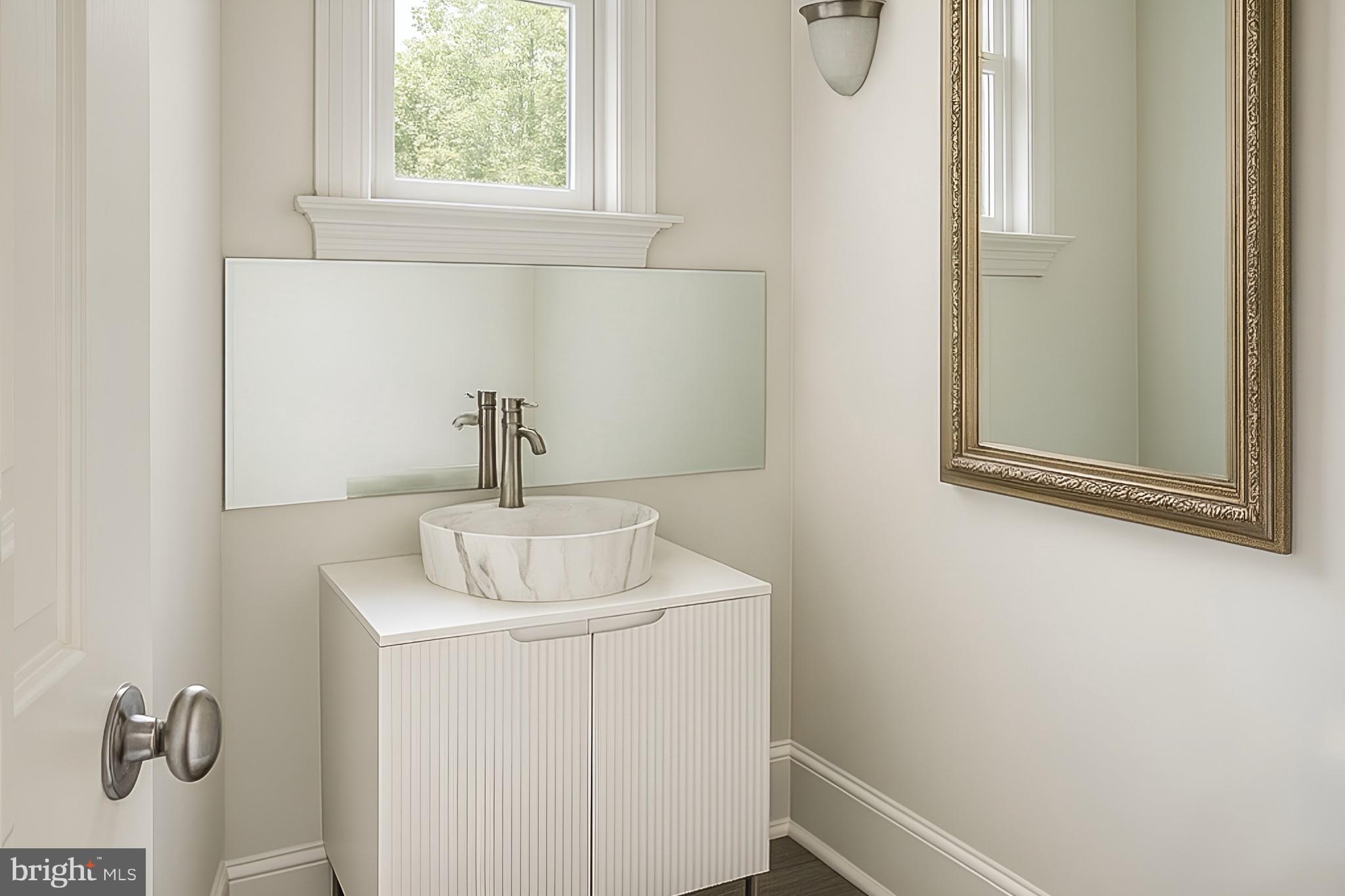 RIVERSCAPE - Residential