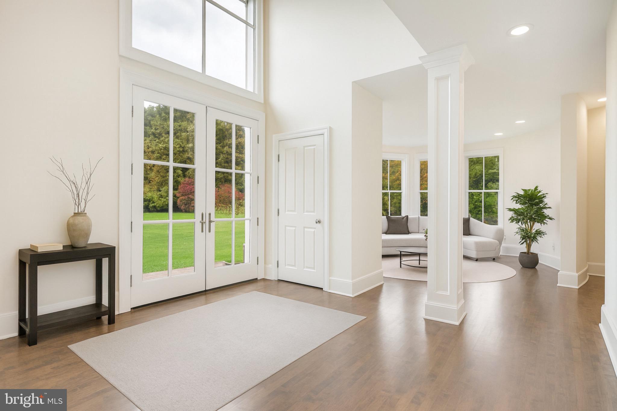 RIVERSCAPE - Residential