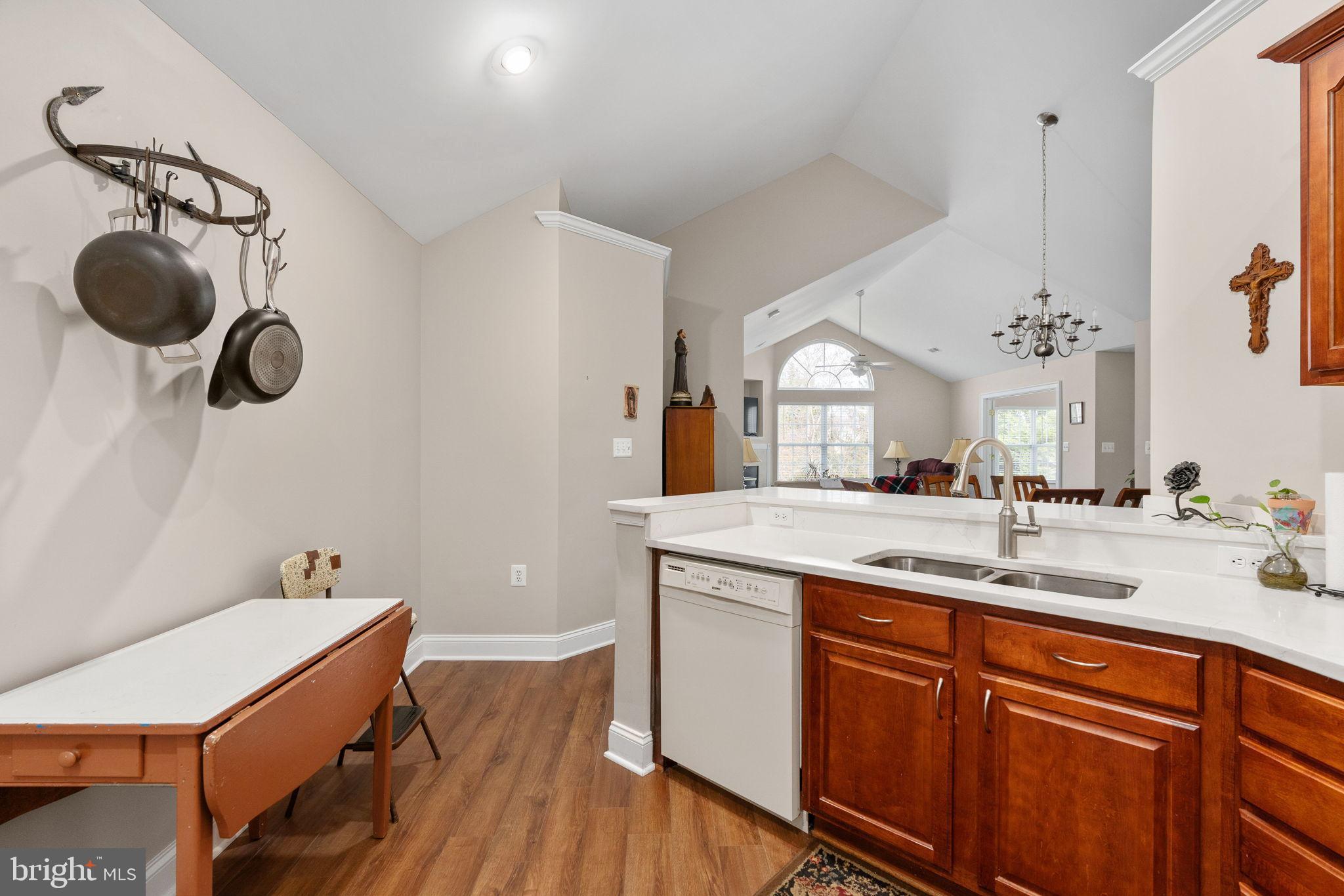 REGENCY PARK VILLAS - Residential