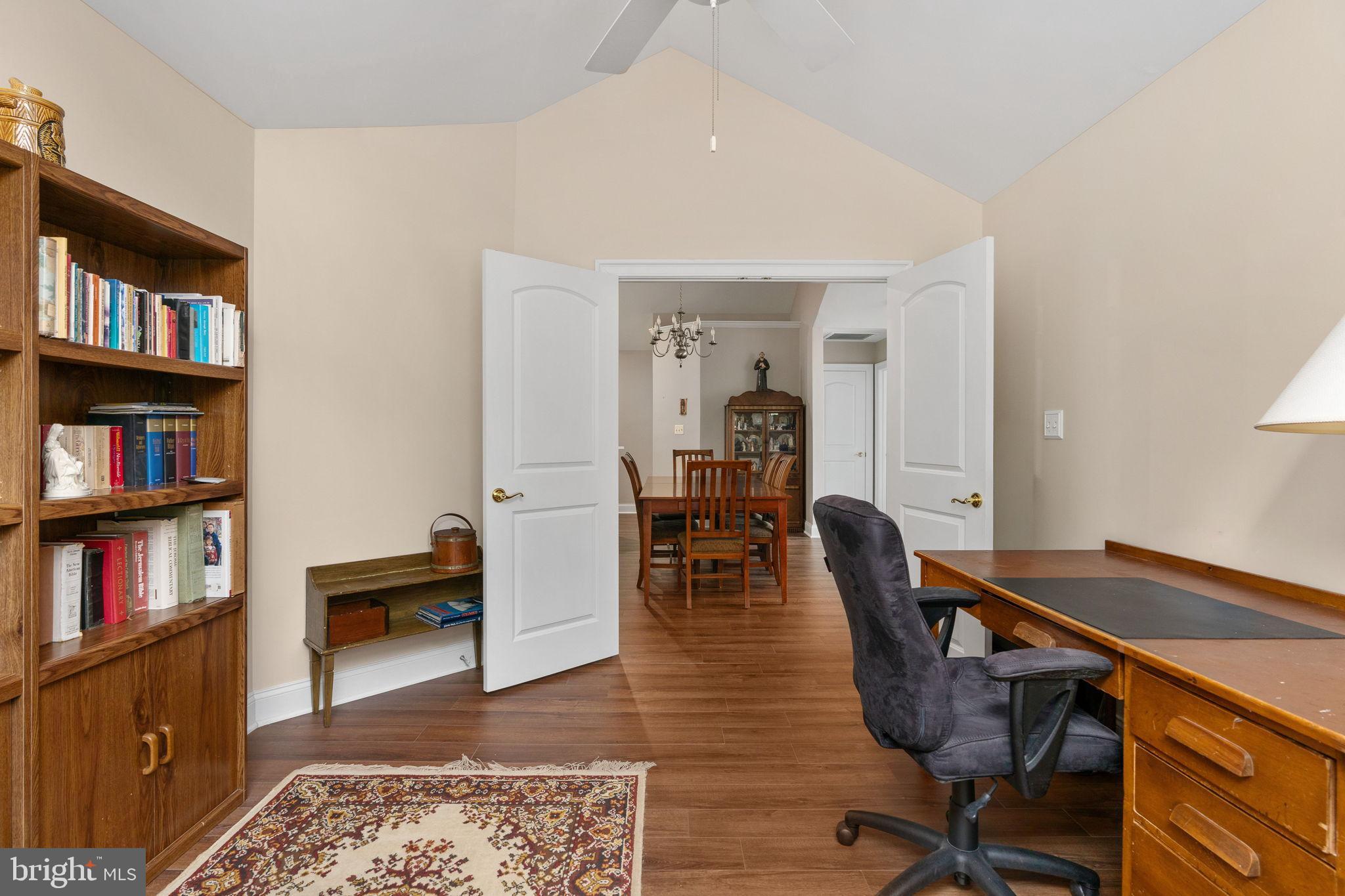 REGENCY PARK VILLAS - Residential