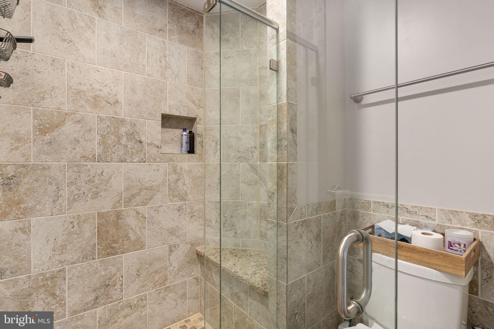 REGENCY PARK VILLAS - Residential