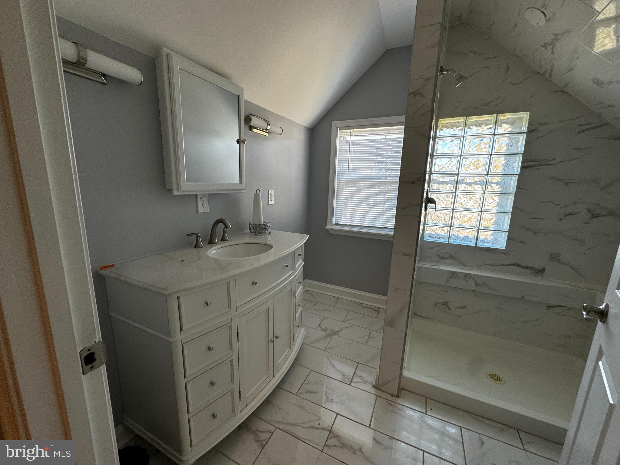 LAURAVILLE HISTORIC DISTRICT - Residential