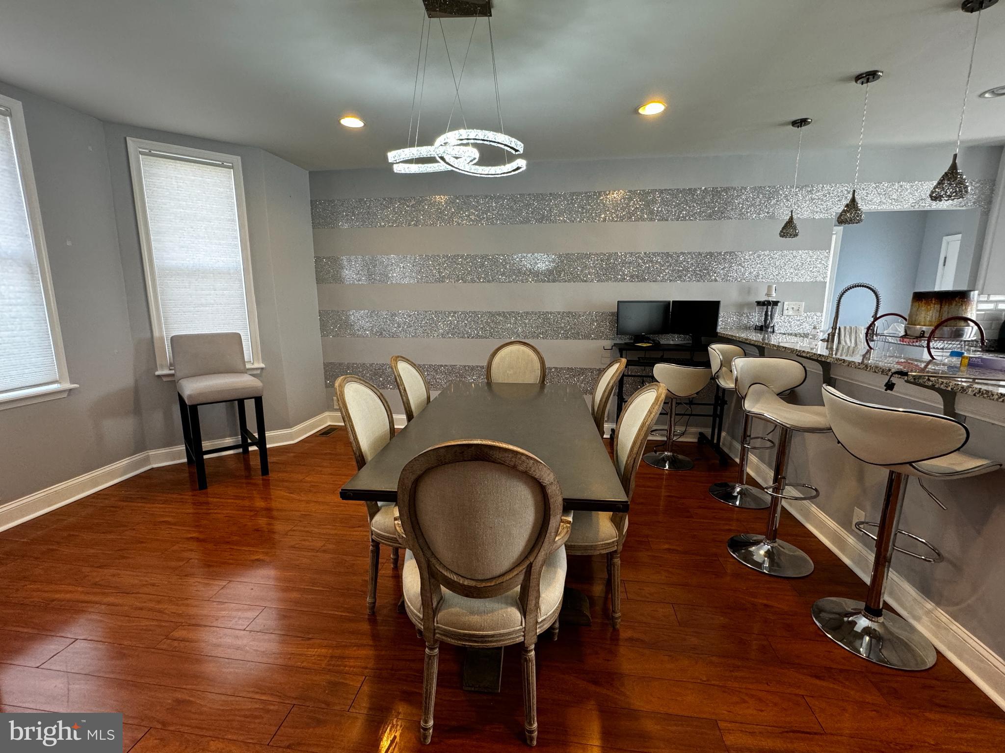 LAURAVILLE HISTORIC DISTRICT - Residential