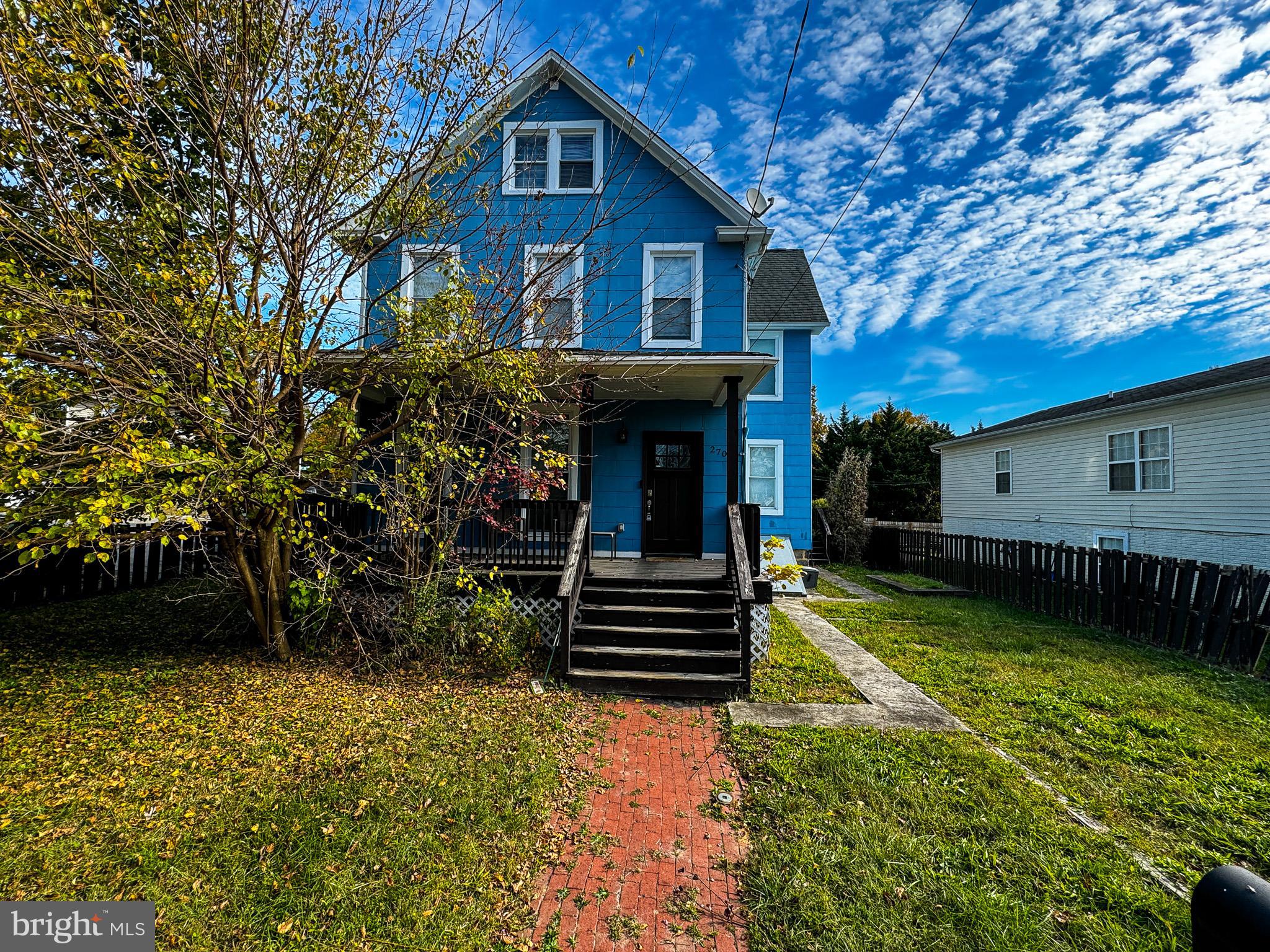 LAURAVILLE HISTORIC DISTRICT - Residential