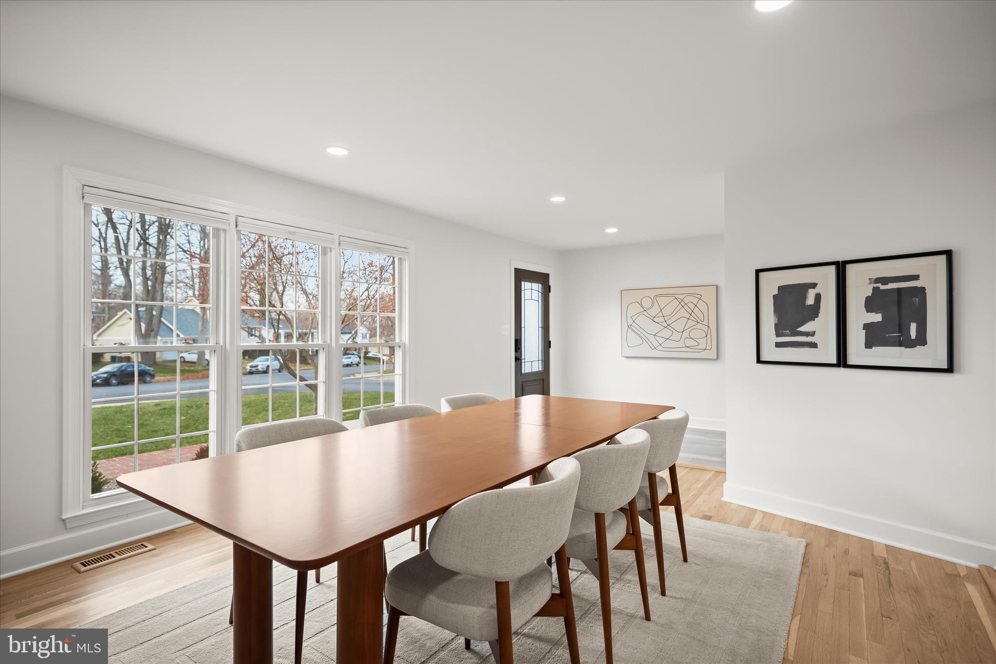 VICTORIA WOODS - Residential