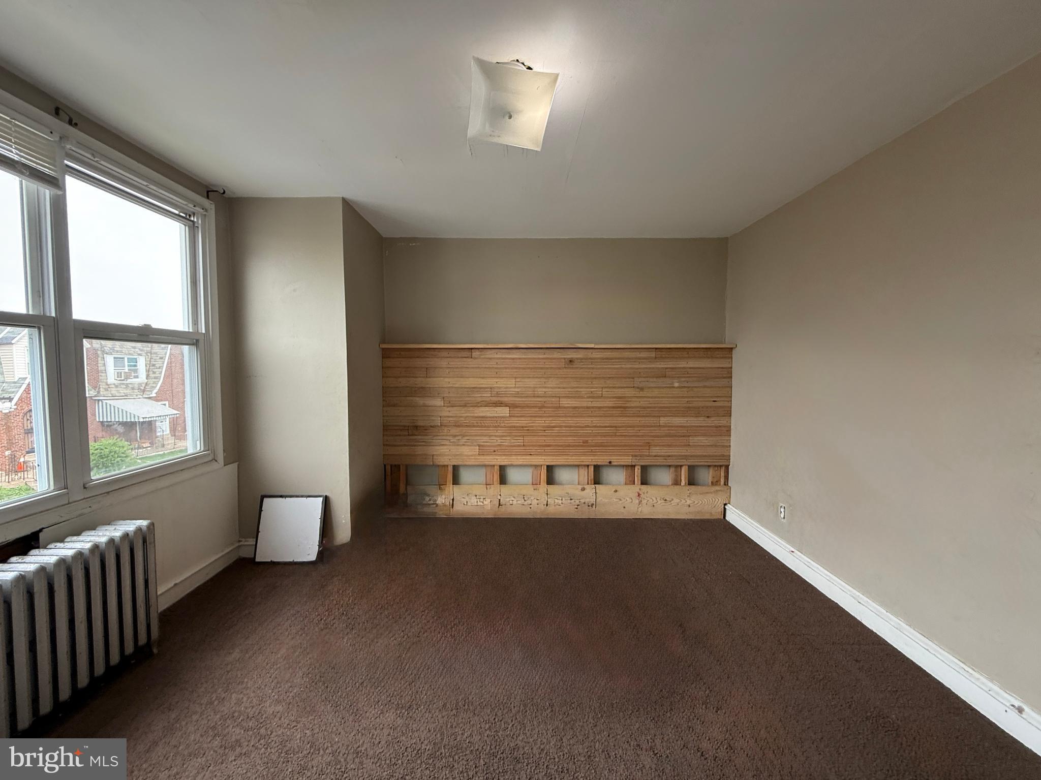 OXFORD CIRCLE - Residential