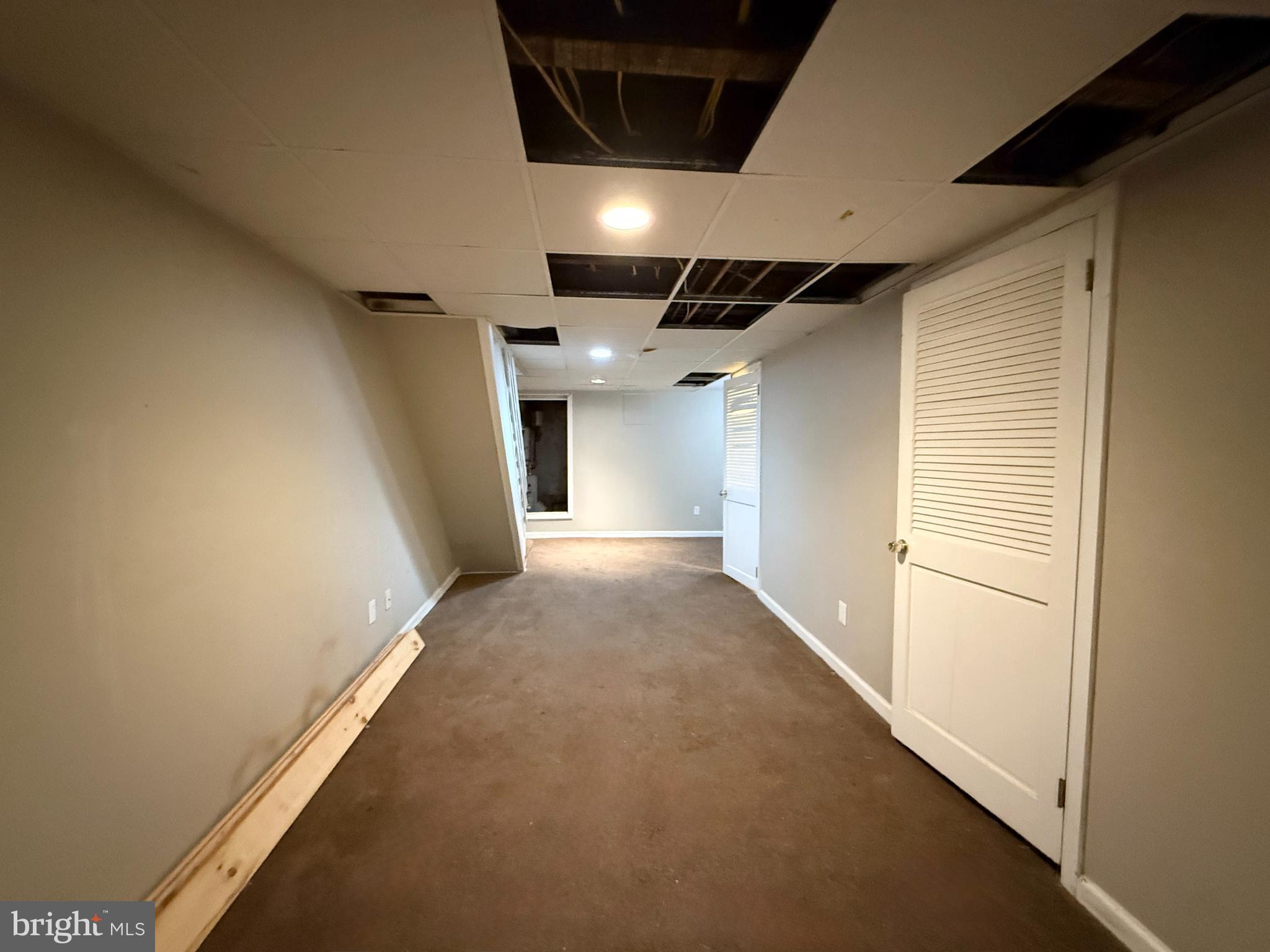 OXFORD CIRCLE - Residential