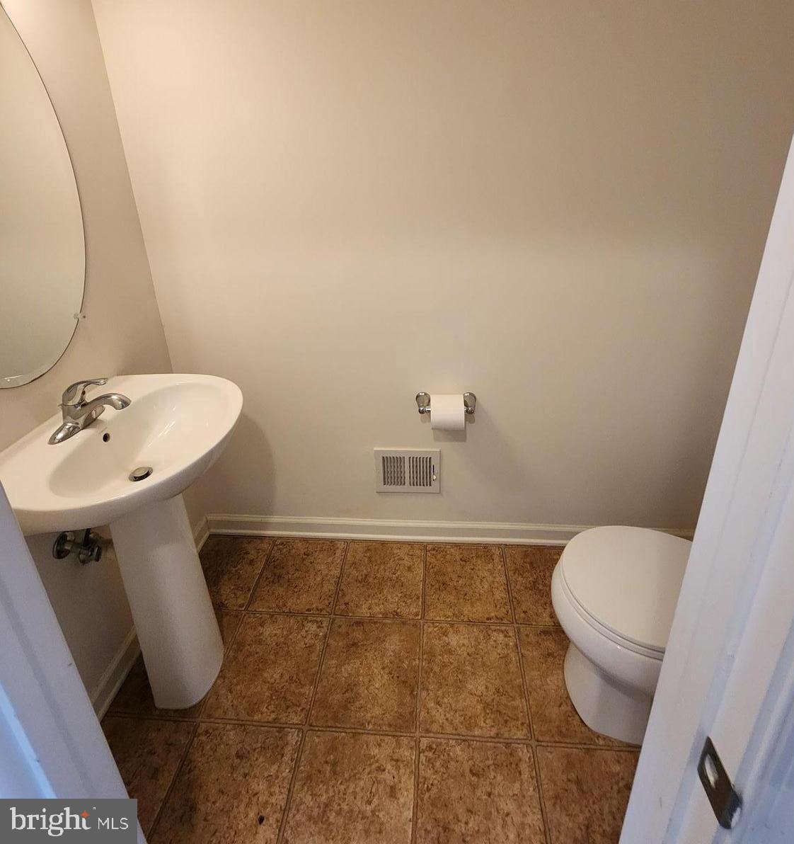 NORBORNE GLEBE - Residential Lease