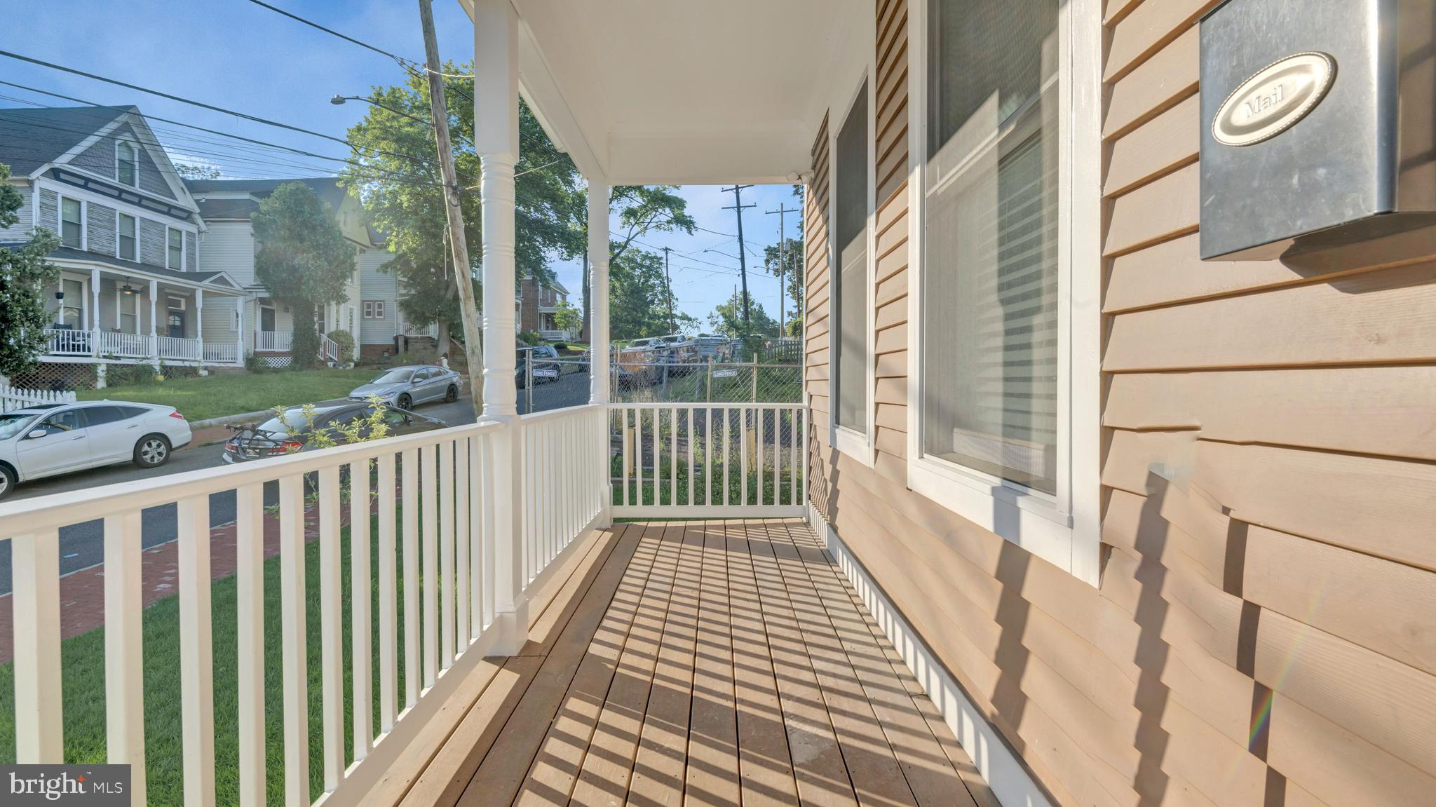 1337 MAPLE VIEW PLACE SE